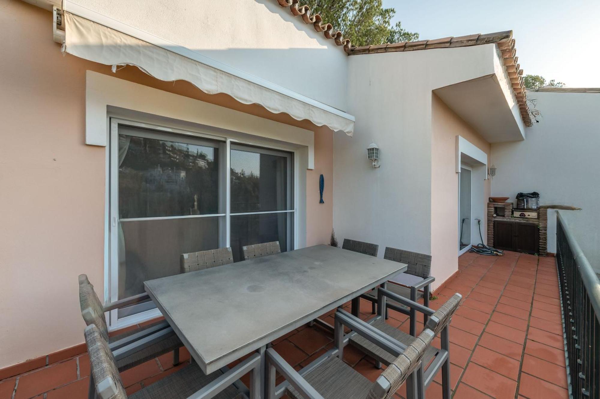 Magnifica Adosada La Quinta Golf Apartment Malaga