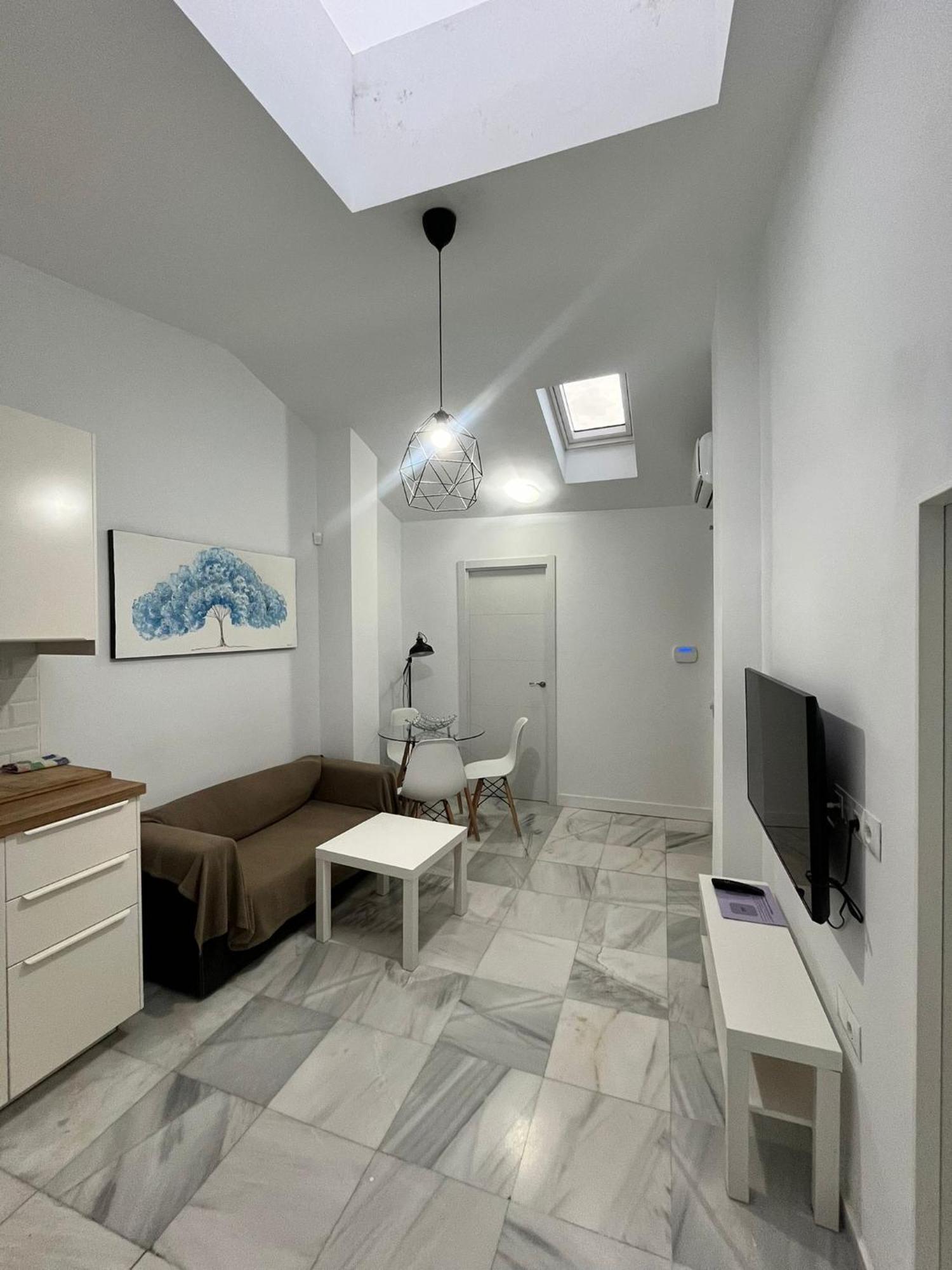 Apartment Center Boutique *