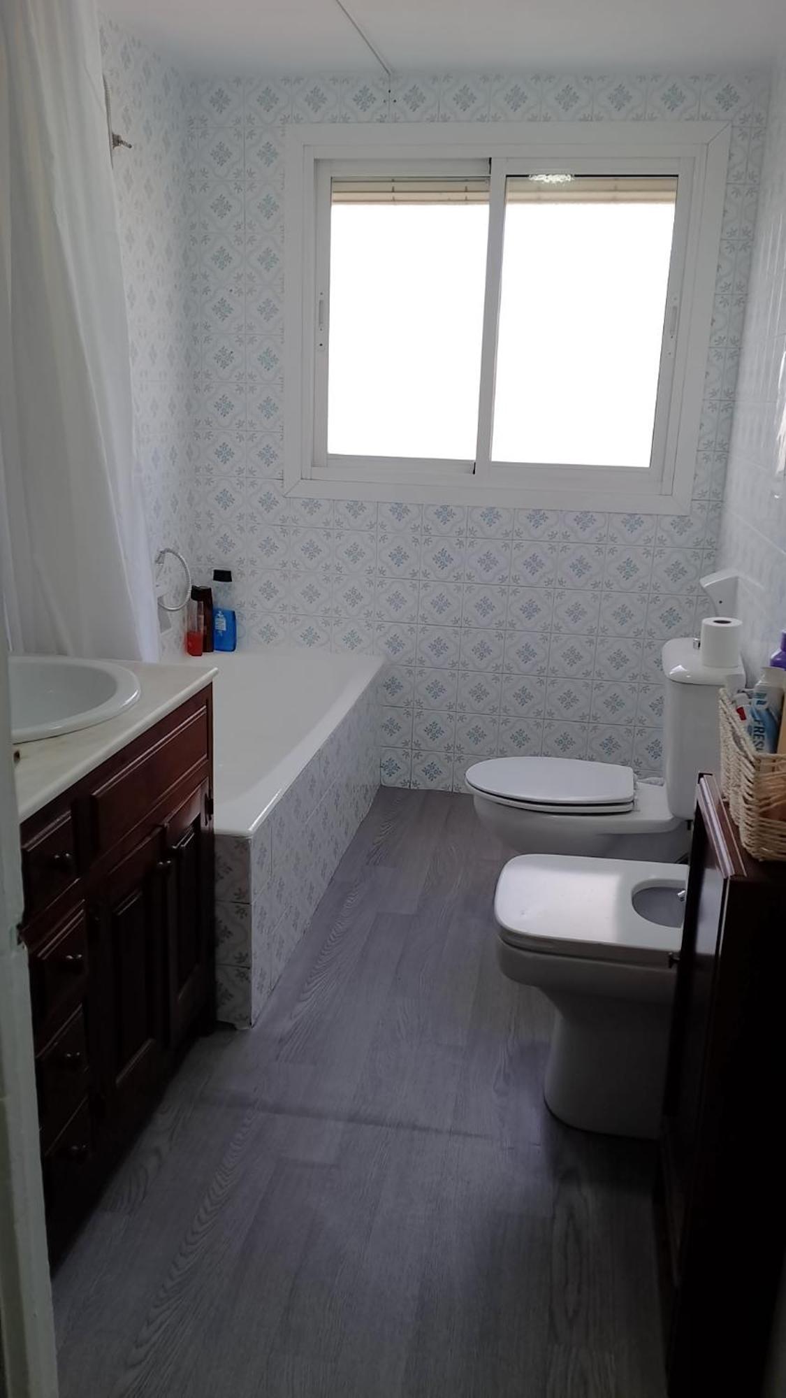 Habitación en casa particular Privada Centro Cerca Tren Maria Zambrano Y Playa Muy Buena Conexion Wifi Málaga