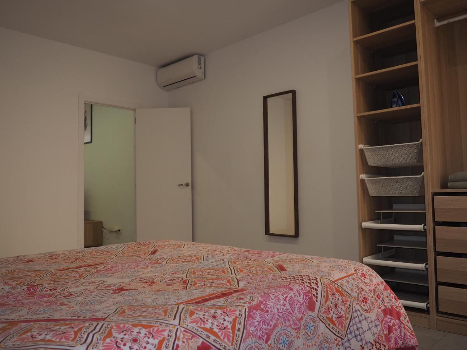 Apartamento A 5 Min Caminando De La Estacion De Bus Y Tren Maria Zambrano *