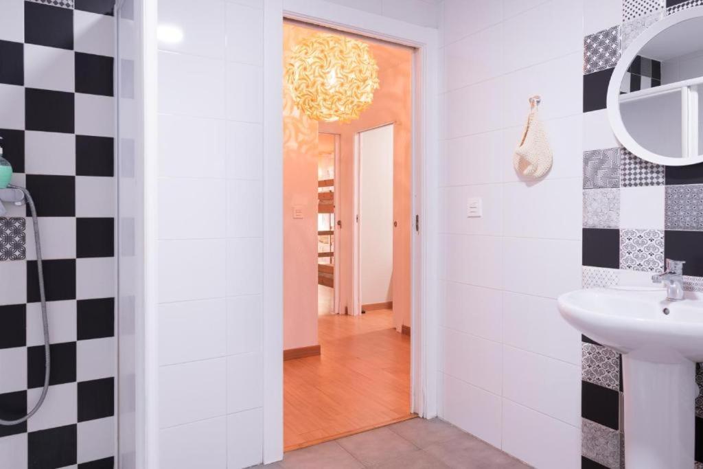 Residencia Sin Lujo Hostal *