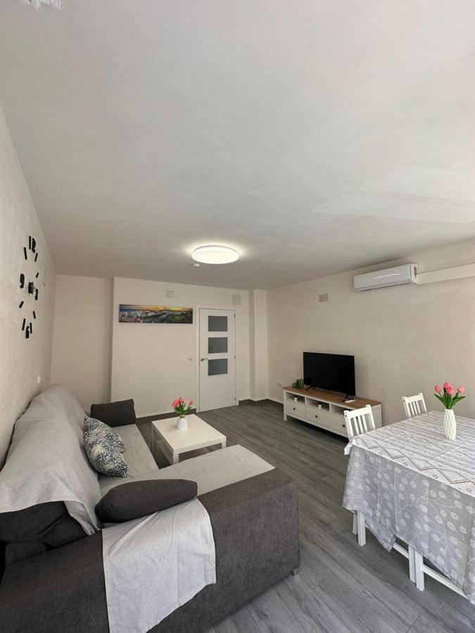 Cosy In 10' From The Beach - Rene *