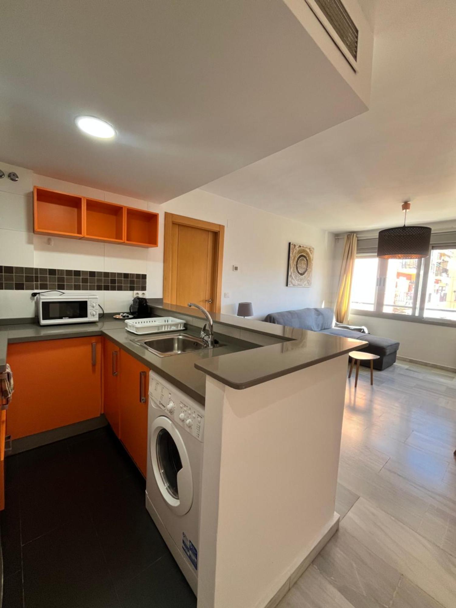 Deluxe With Parking - Carlos Haya Apartamento *