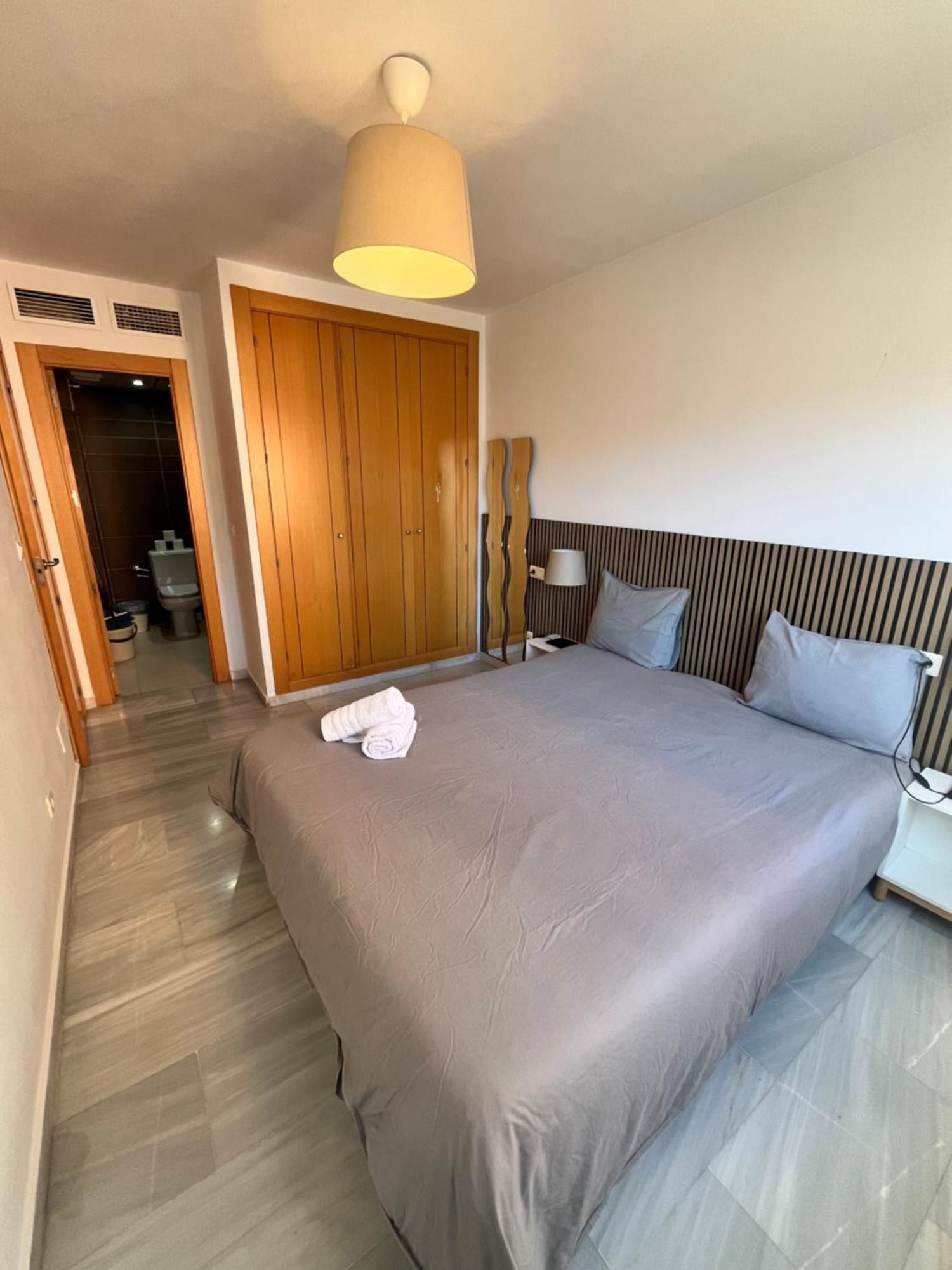 Deluxe With Parking - Carlos Haya Apartamento Málaga
