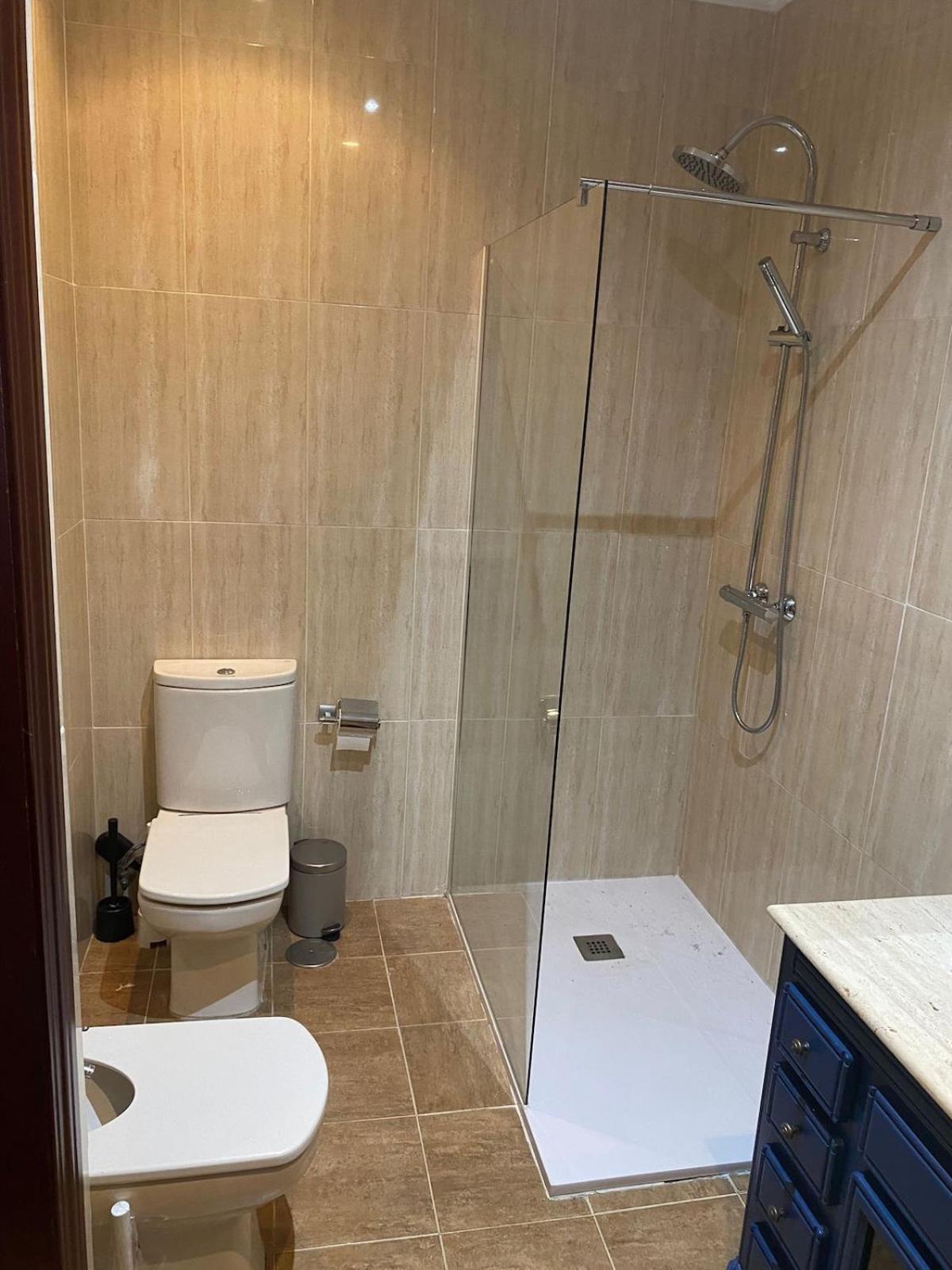 Gran Casa Cerca De La Playa Con 3 En Pedregalejo Сasa de vacaciones