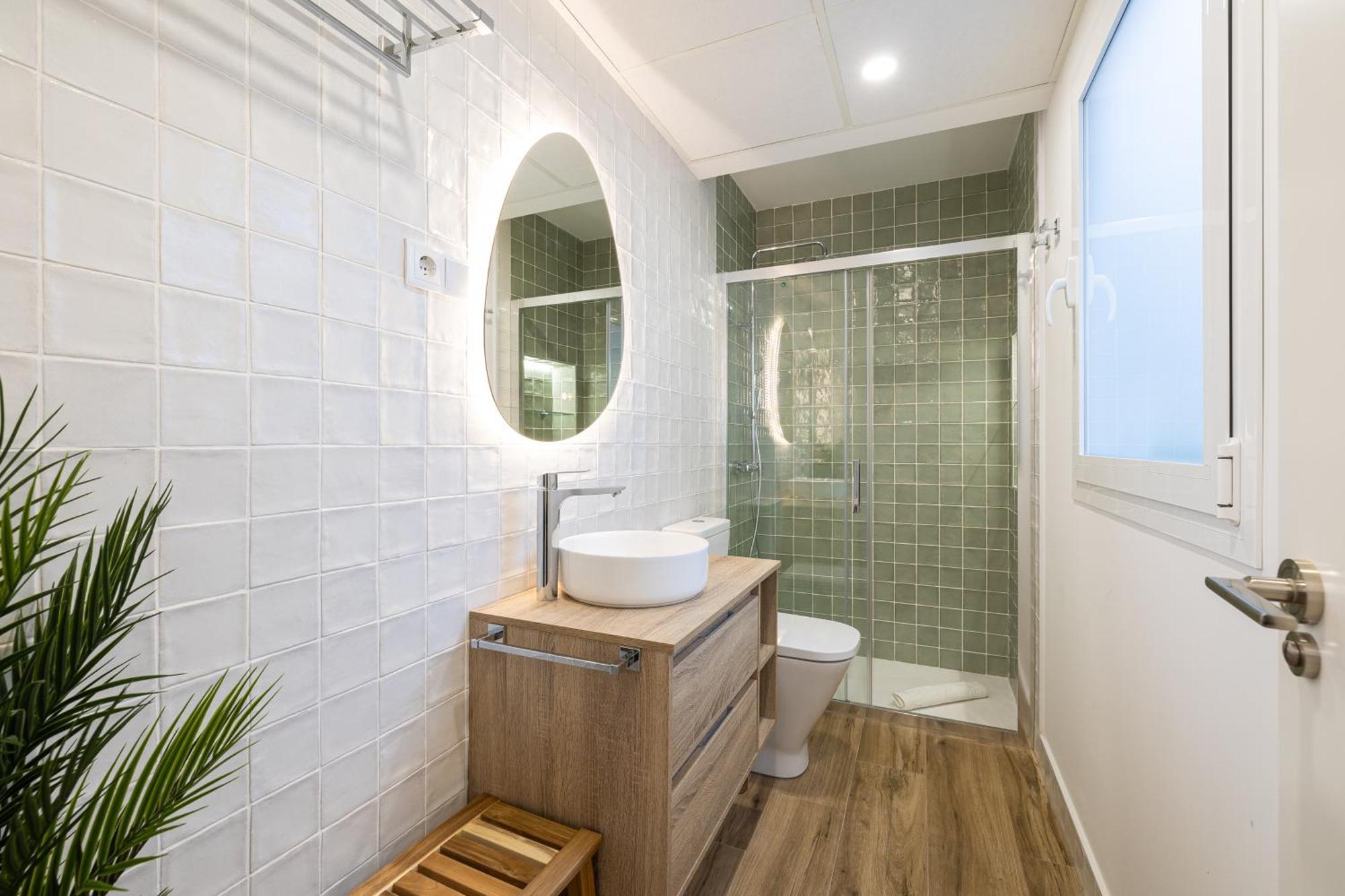 Modern Duplex Courtyard -2bedrooms 2baths Apartamento