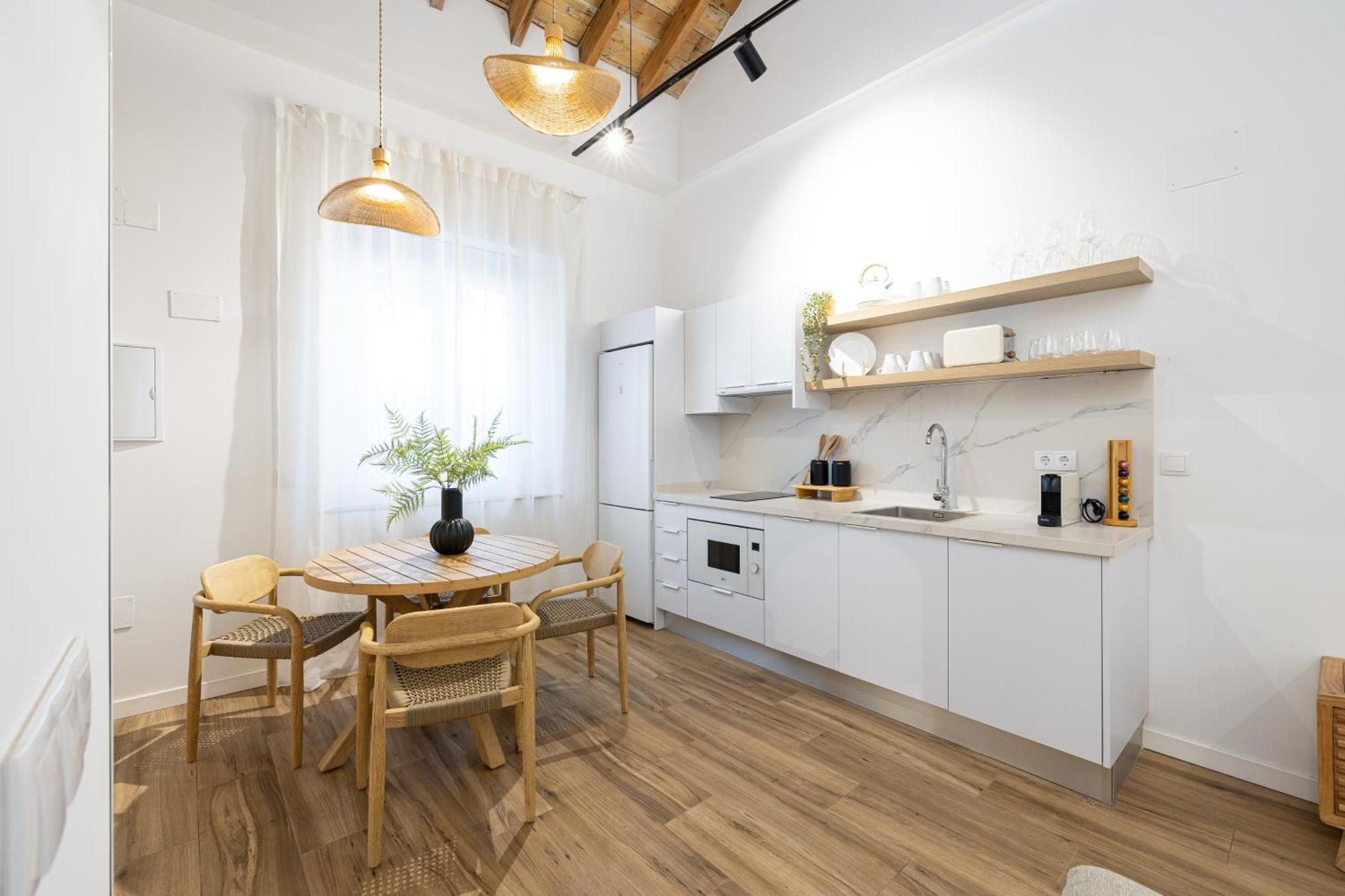 Apartamento Modern Duplex Courtyard -2bedrooms 2baths Málaga