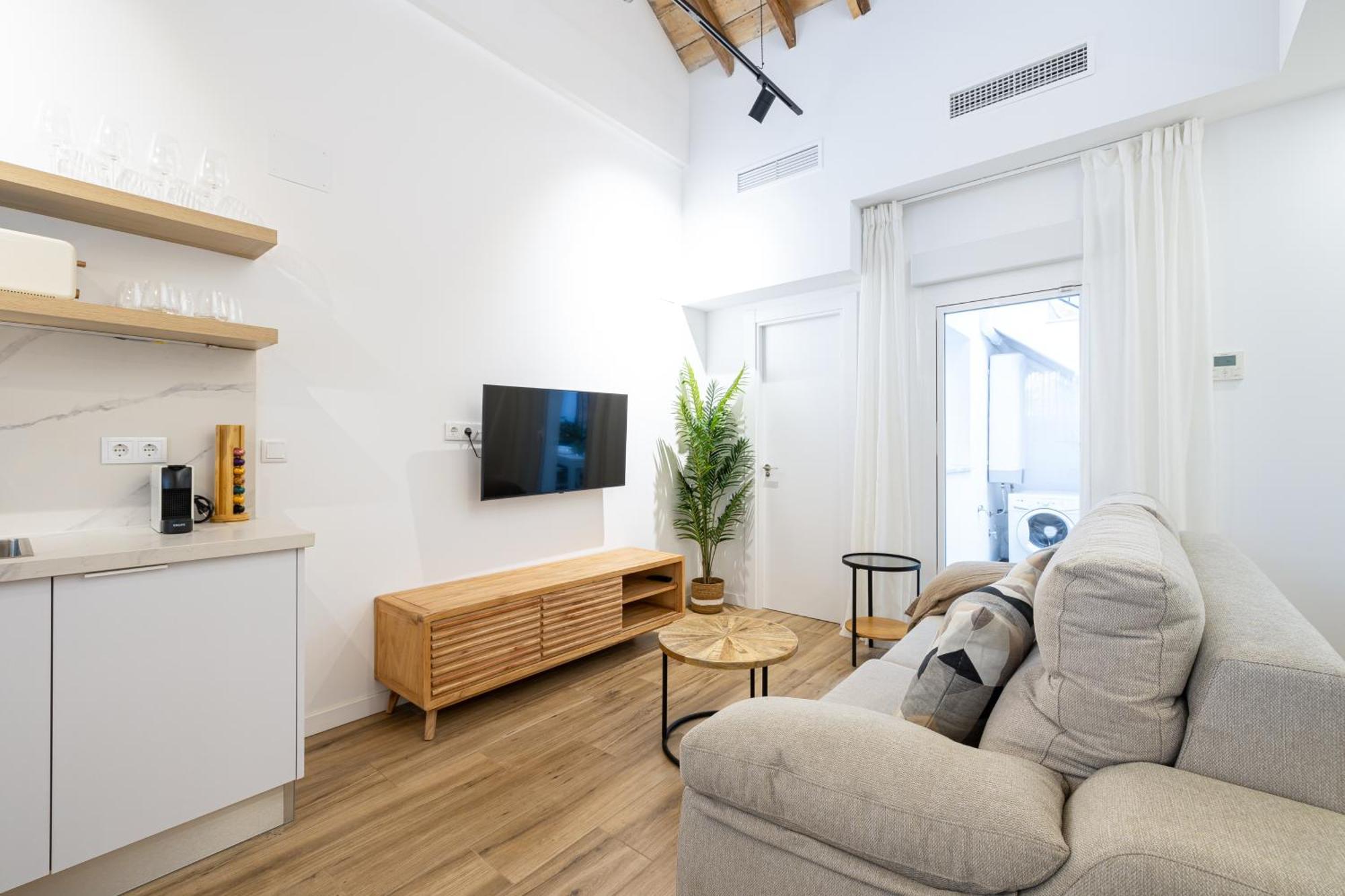 Modern Duplex Courtyard -2bedrooms 2baths Málaga