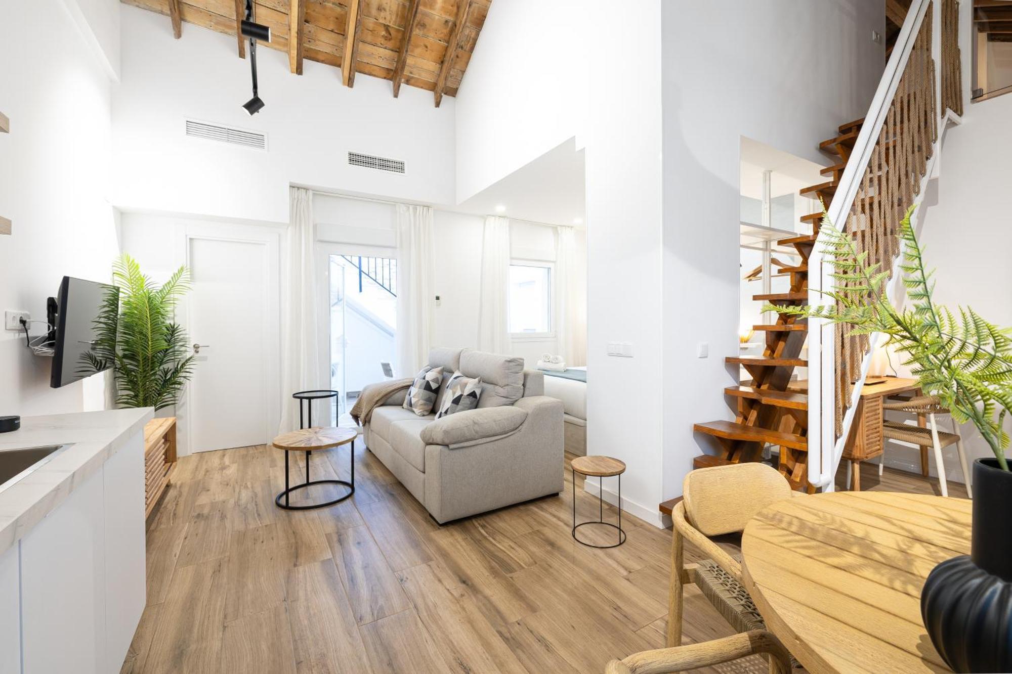 Modern Duplex Courtyard -2bedrooms 2baths Apartamento Málaga