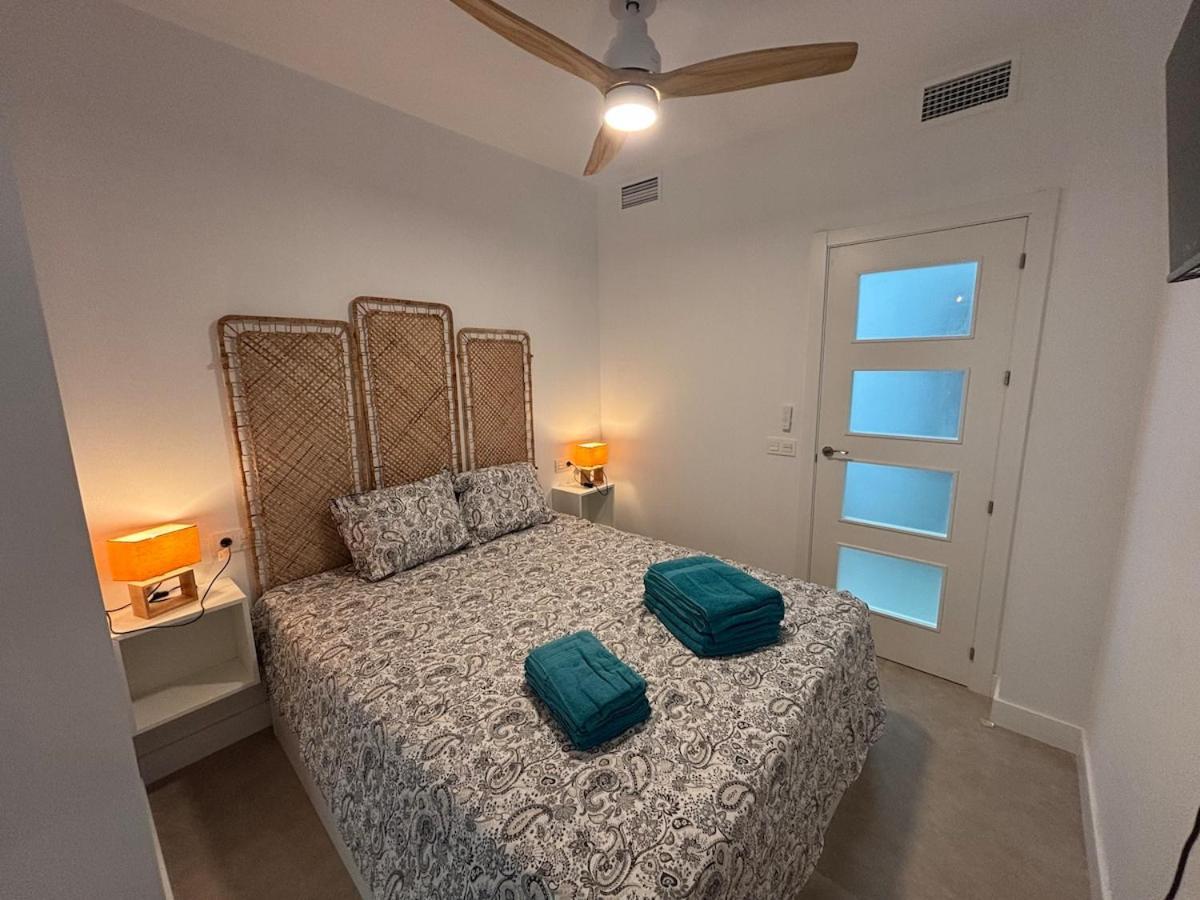 Apartamento Nuevo! En El Centro! 1m Metro, Zambrano Y Con Parking *