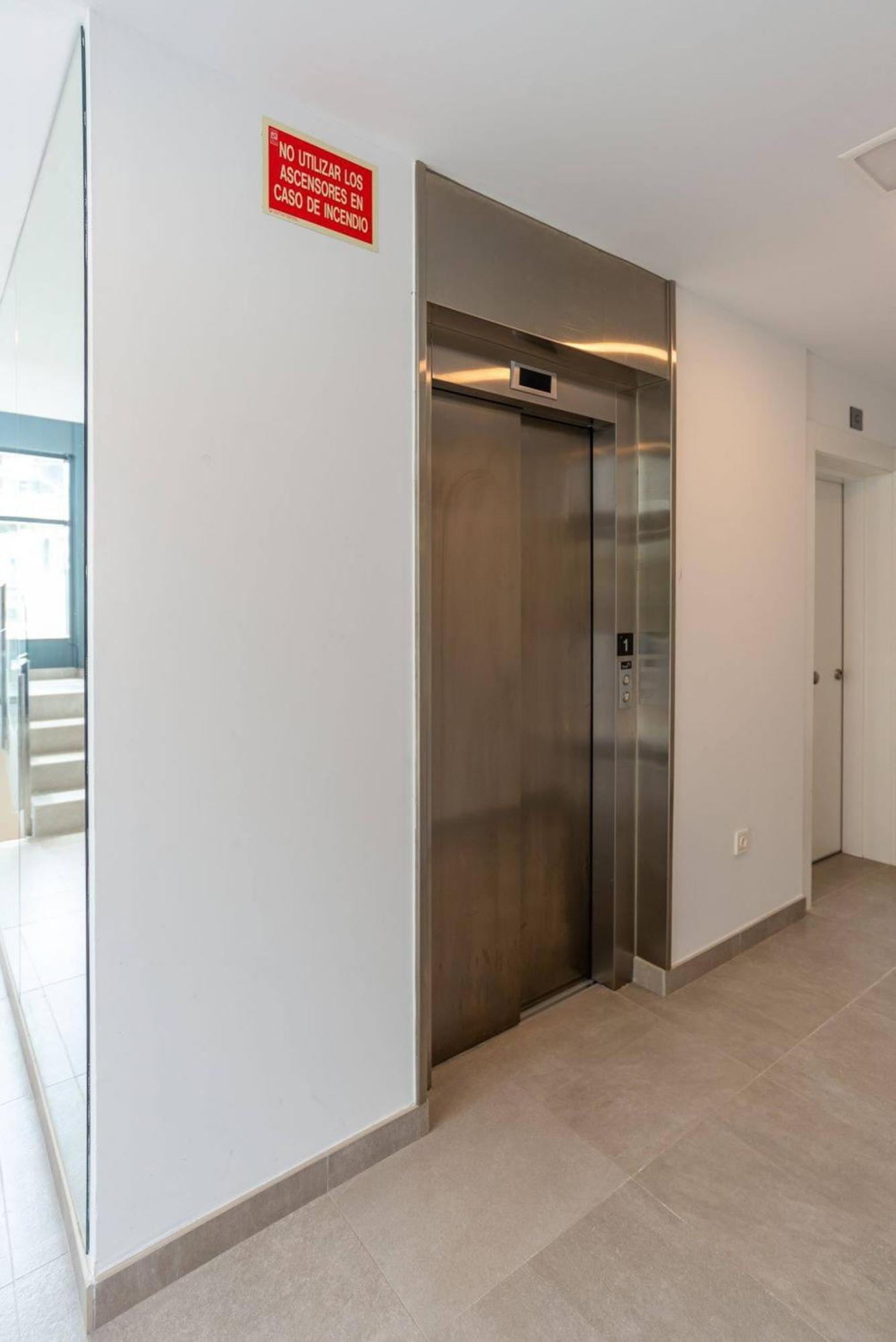 La Quinta 3 Bedroom Ultra Modern With Private Hot Tub Apartamento Málaga