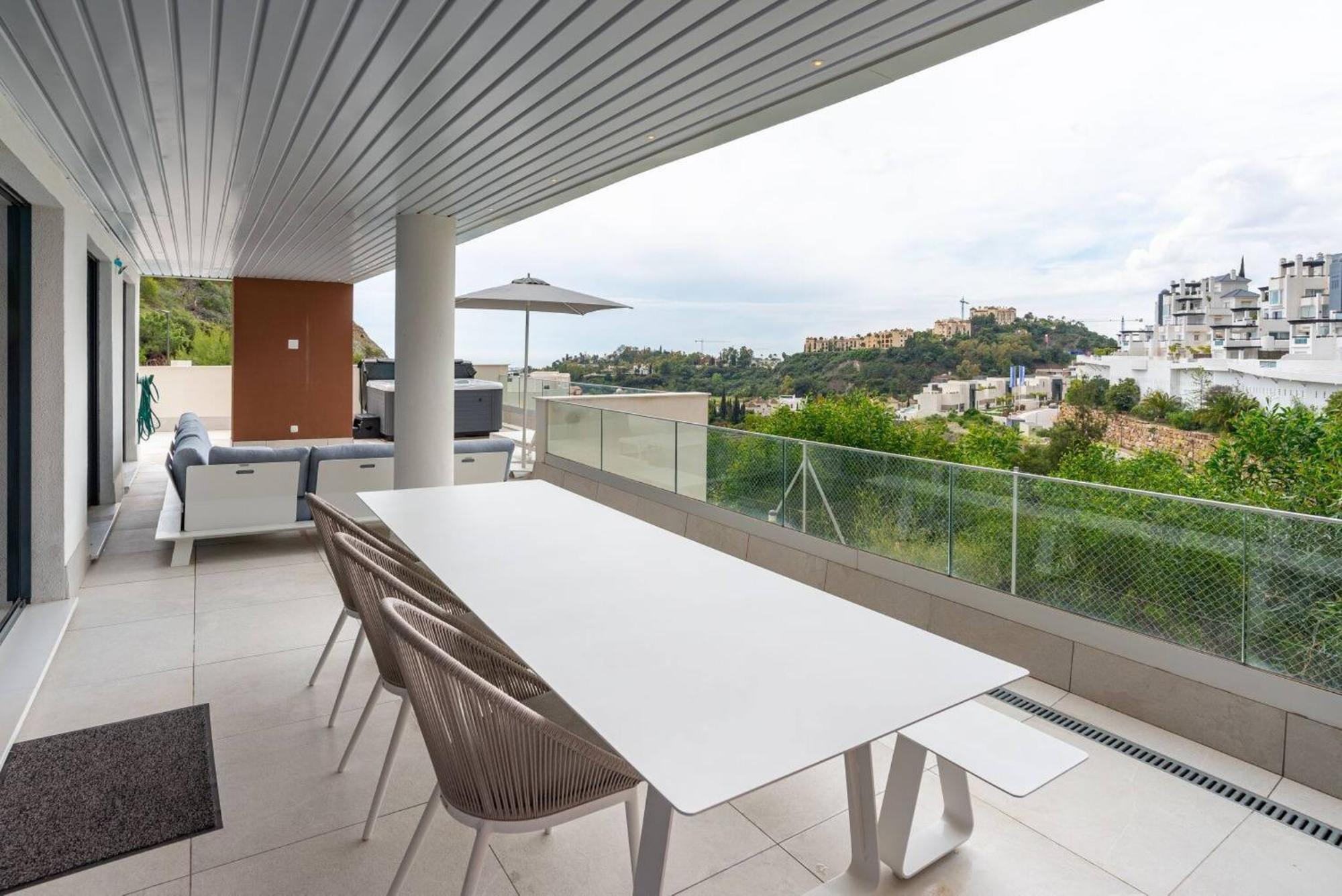 Apartment La Quinta 3 Bedroom Ultra Modern With Private Hot Tub *