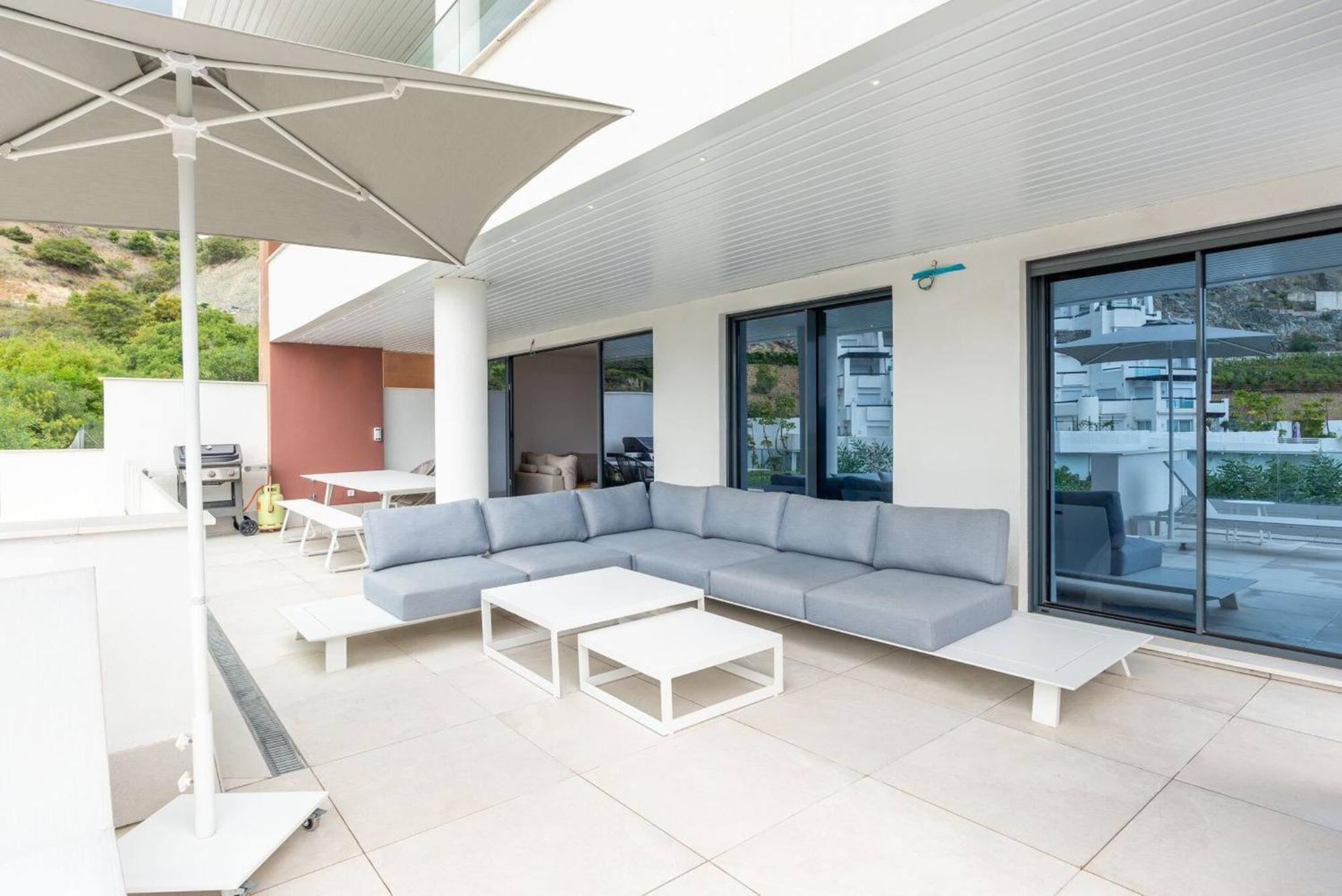 La Quinta 3 Bedroom Ultra Modern With Private Hot Tub