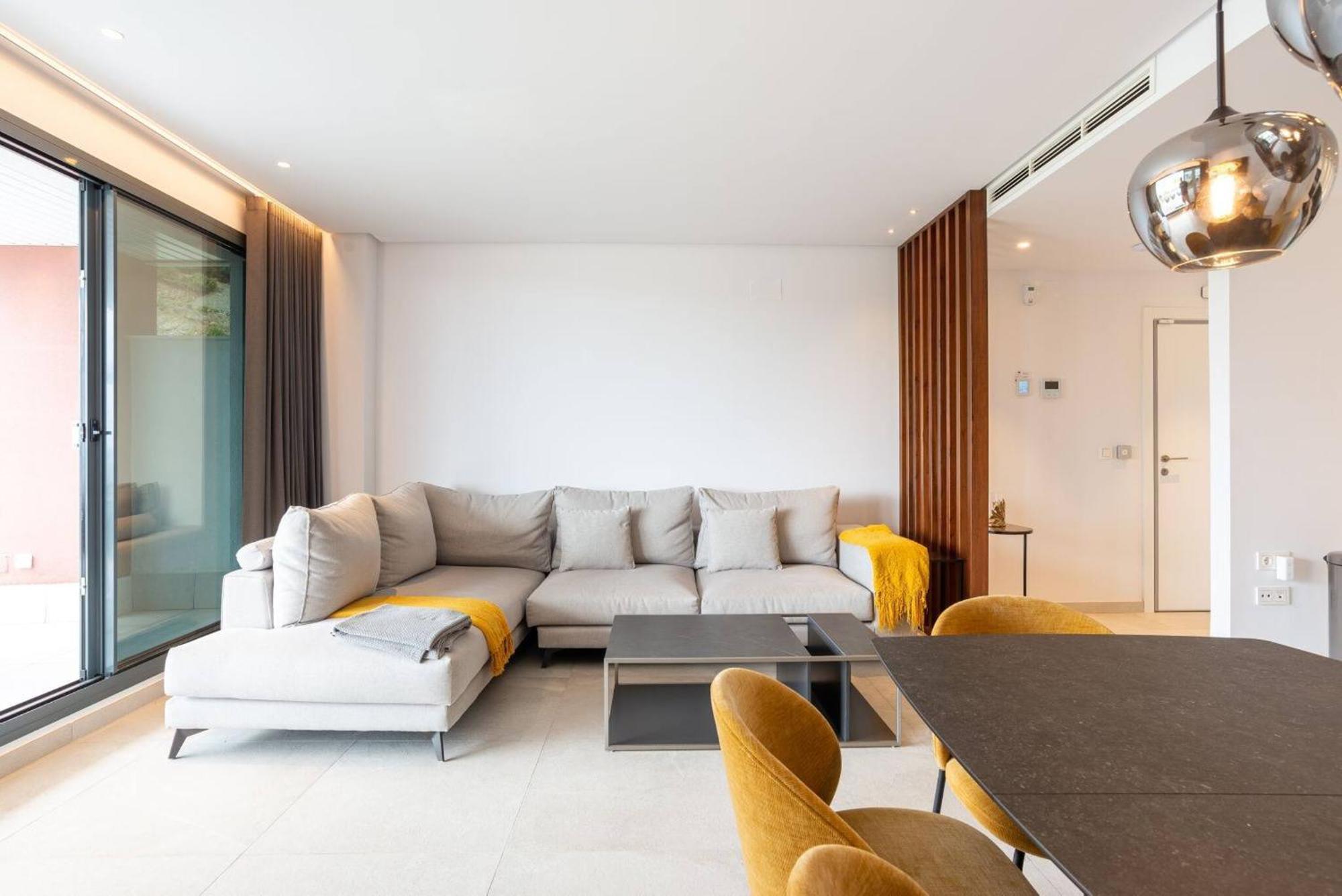 La Quinta 3 Bedroom Ultra Modern With Private Hot Tub Málaga