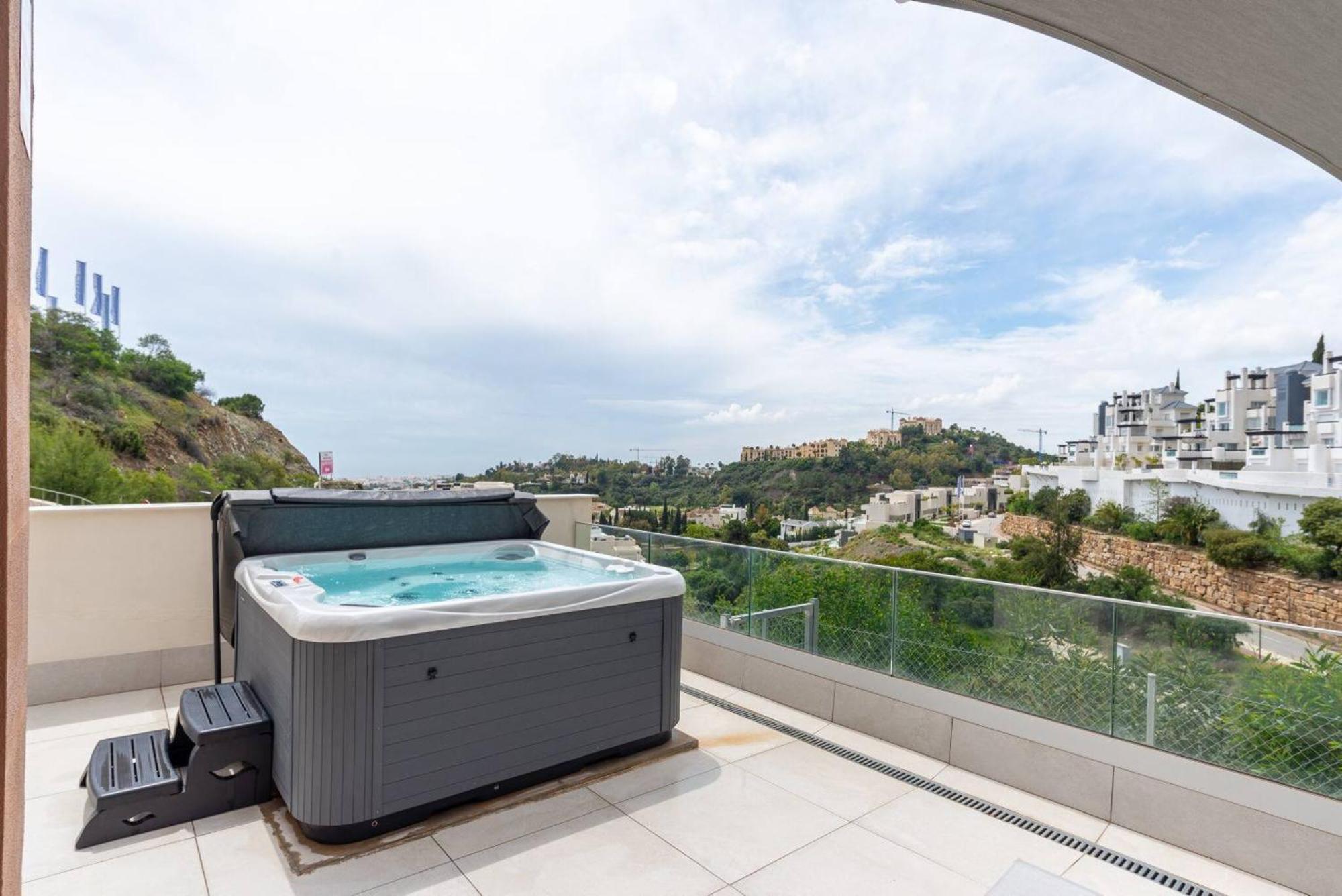 Apartamento La Quinta 3 Bedroom Ultra Modern With Private Hot Tub