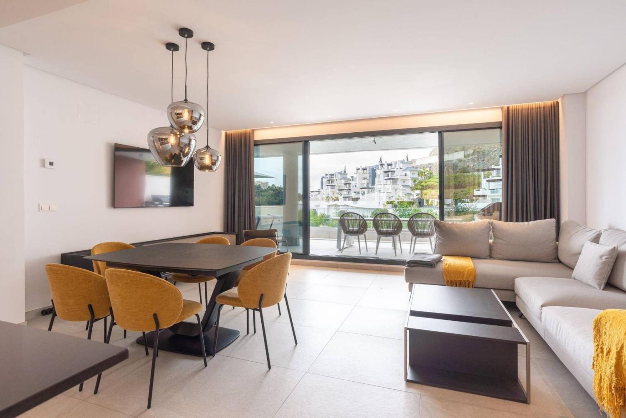 La Quinta 3 Bedroom Ultra Modern With Private Hot Tub Apartamento Málaga