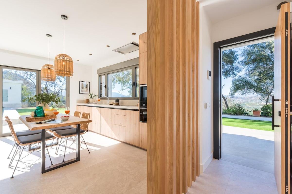 Acogedora Y Con Estilo Villa Málaga