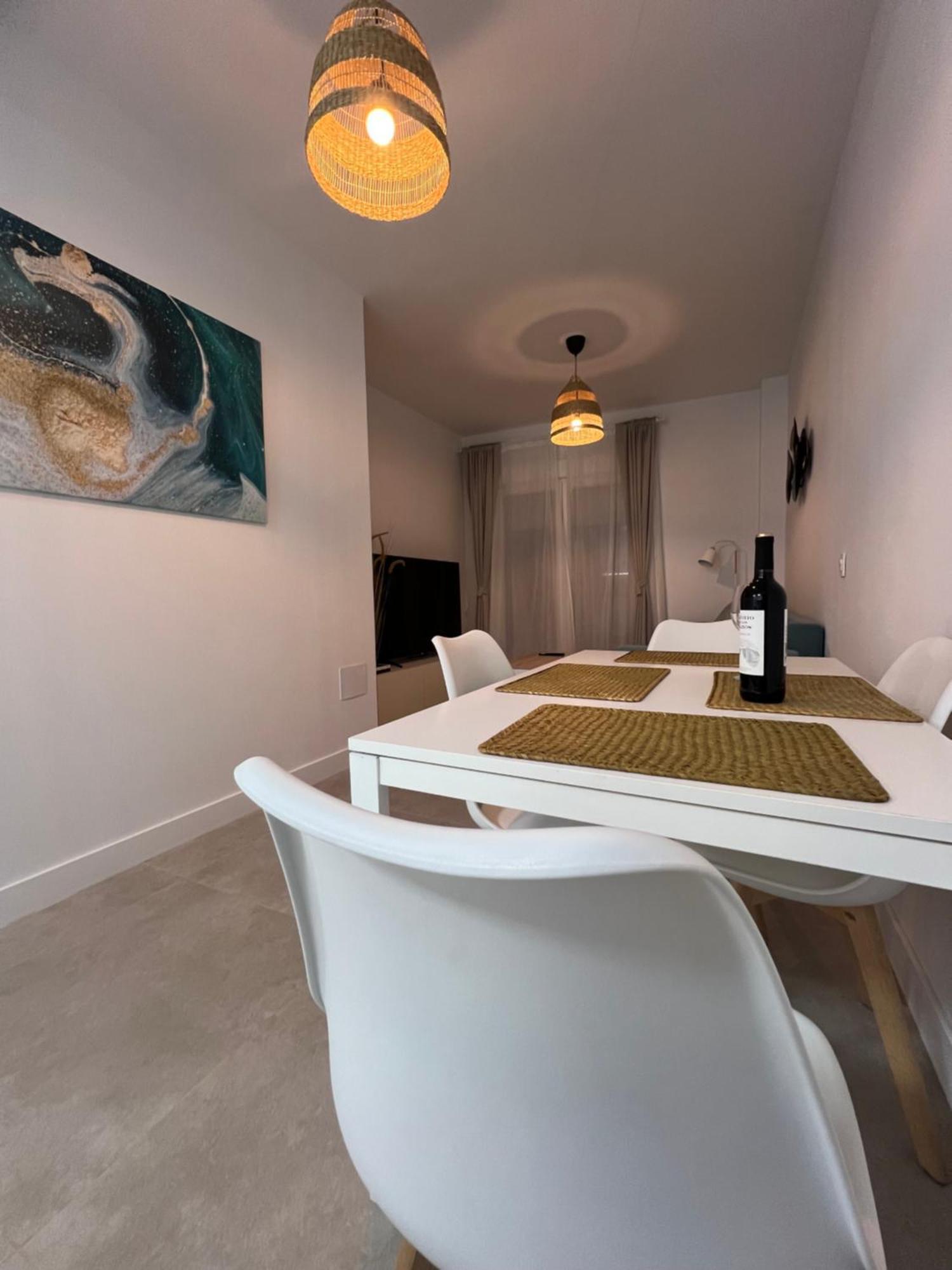 Nuevo! En El Centro! 1m Metro, Zambrano Y Con Parking Apartamento