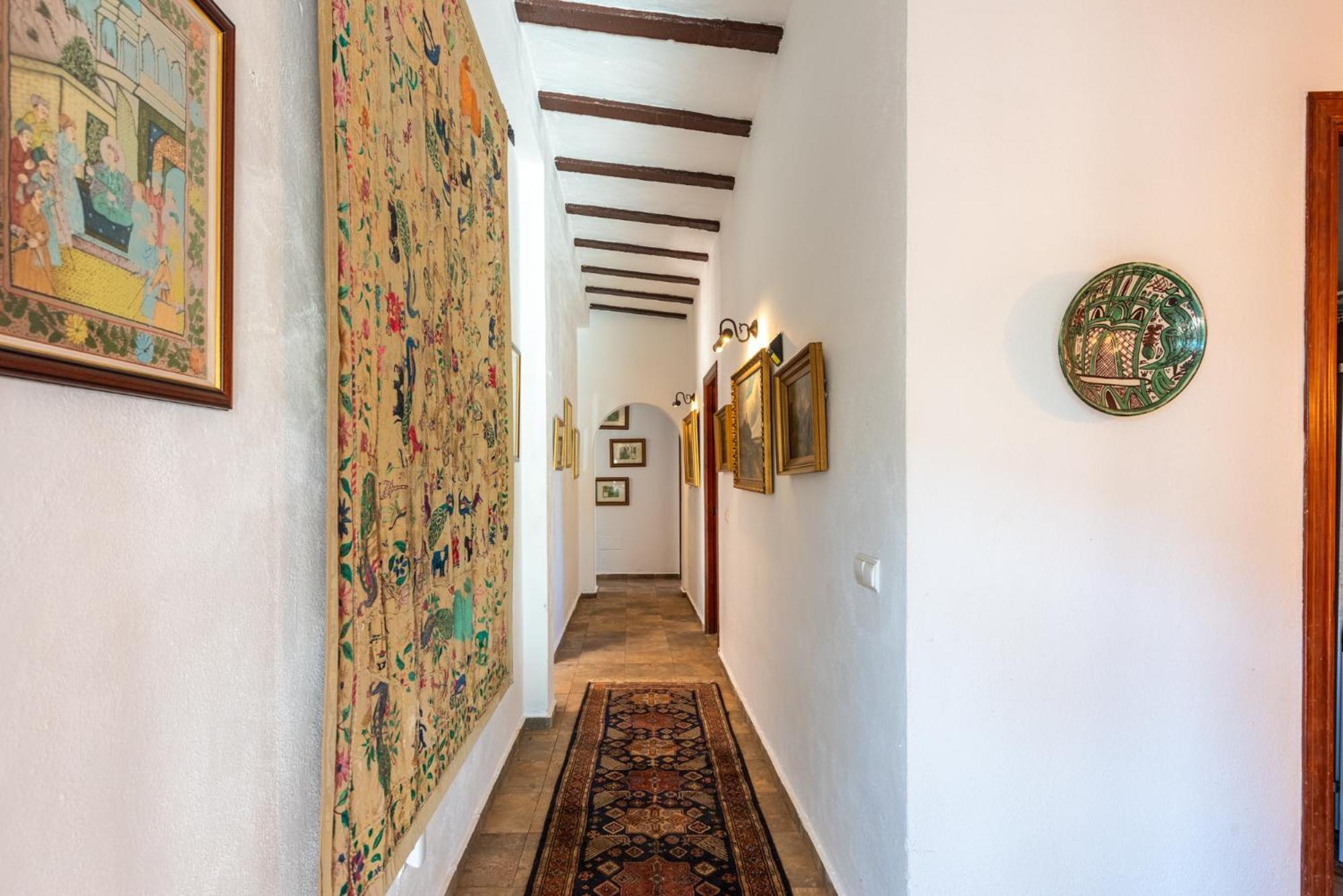 Gorgeous Spanish Chalet, Pool And Views Chalet *