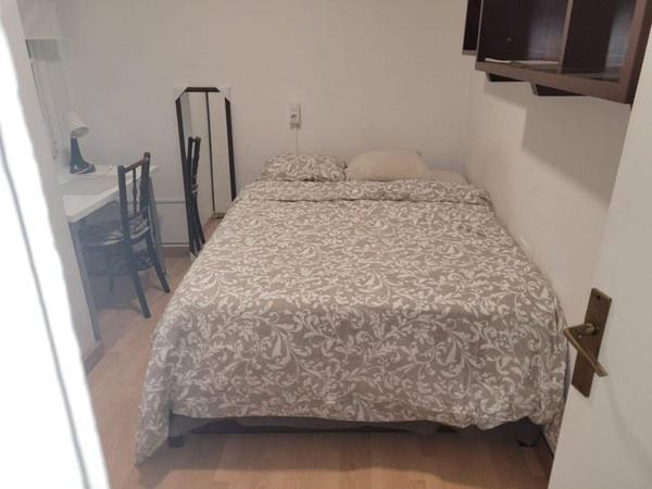 Homestay Privada Preciosa Grande Centro Tambien Cerca De La Playa Wi-fi Malaga