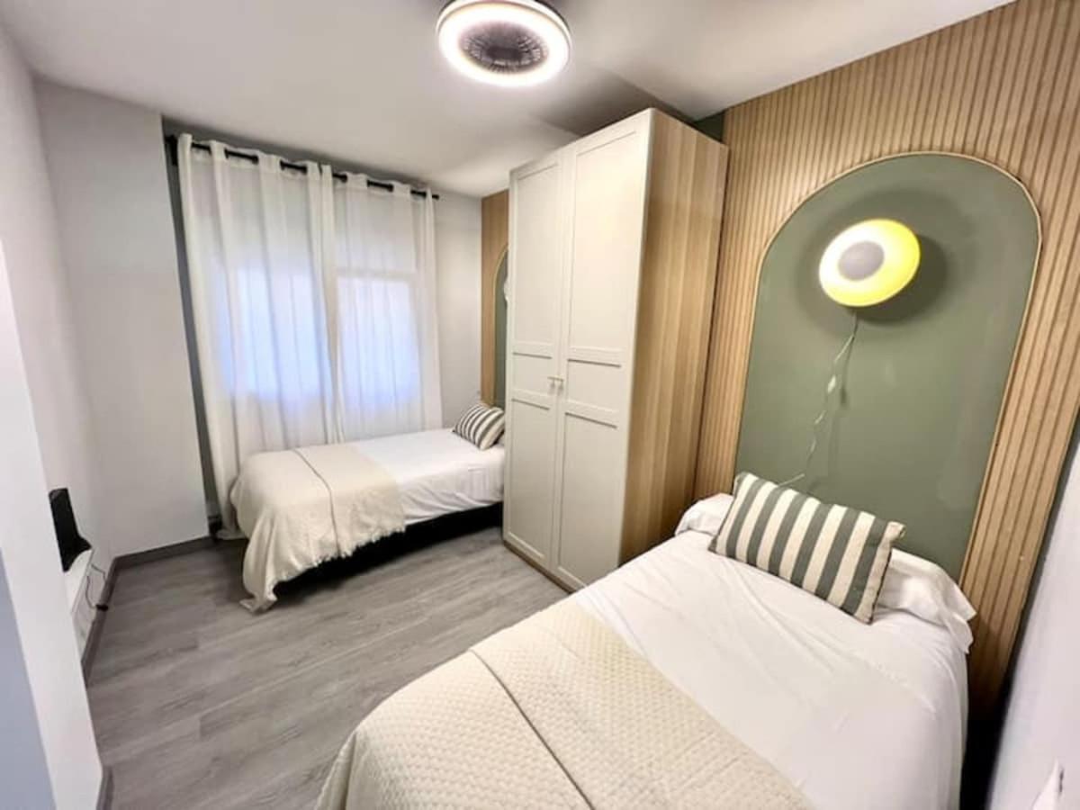 Three Bedroom In Rivas Apartamento