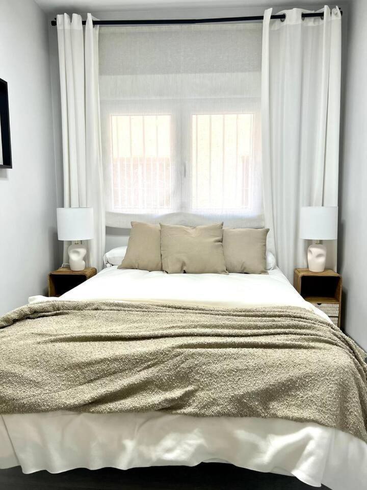 Three Bedroom In Rivas Apartamento