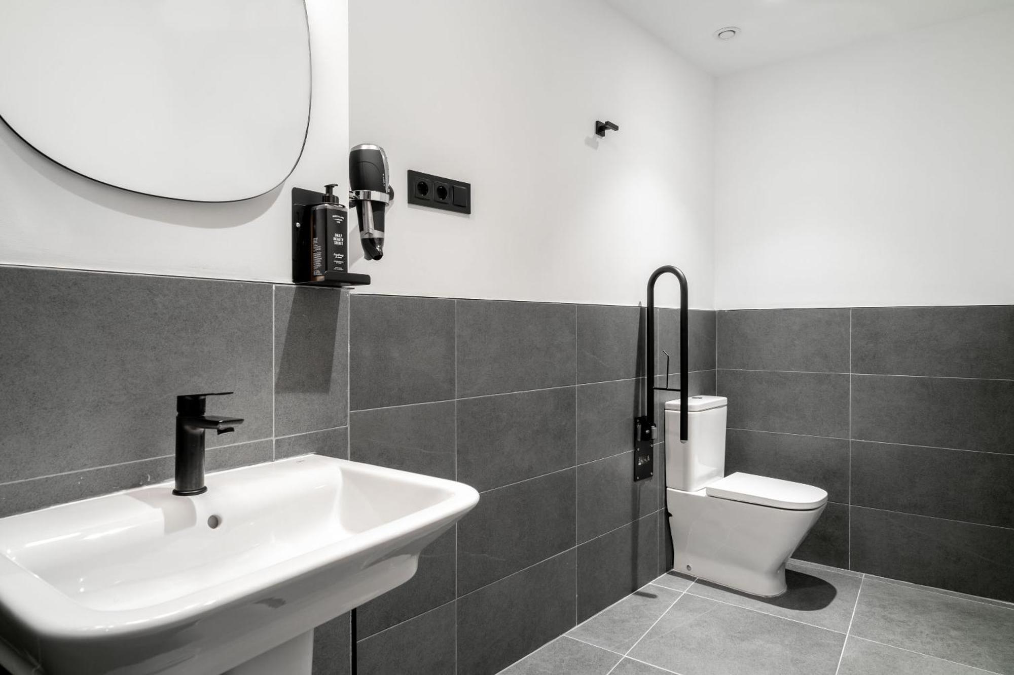 Apartamento Limehome Calle Victoria Málaga