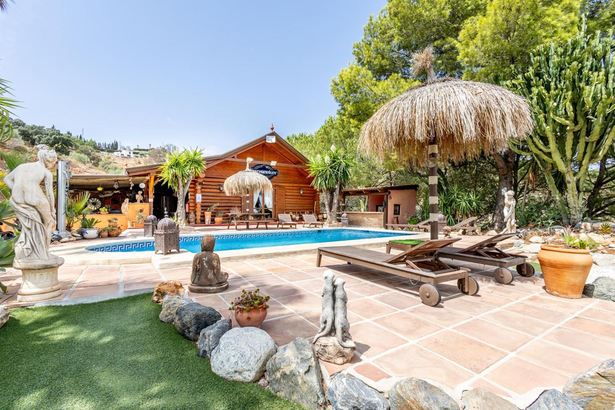 Luxurious Private Pool Hottub & Fireplace Сasa de vacaciones
