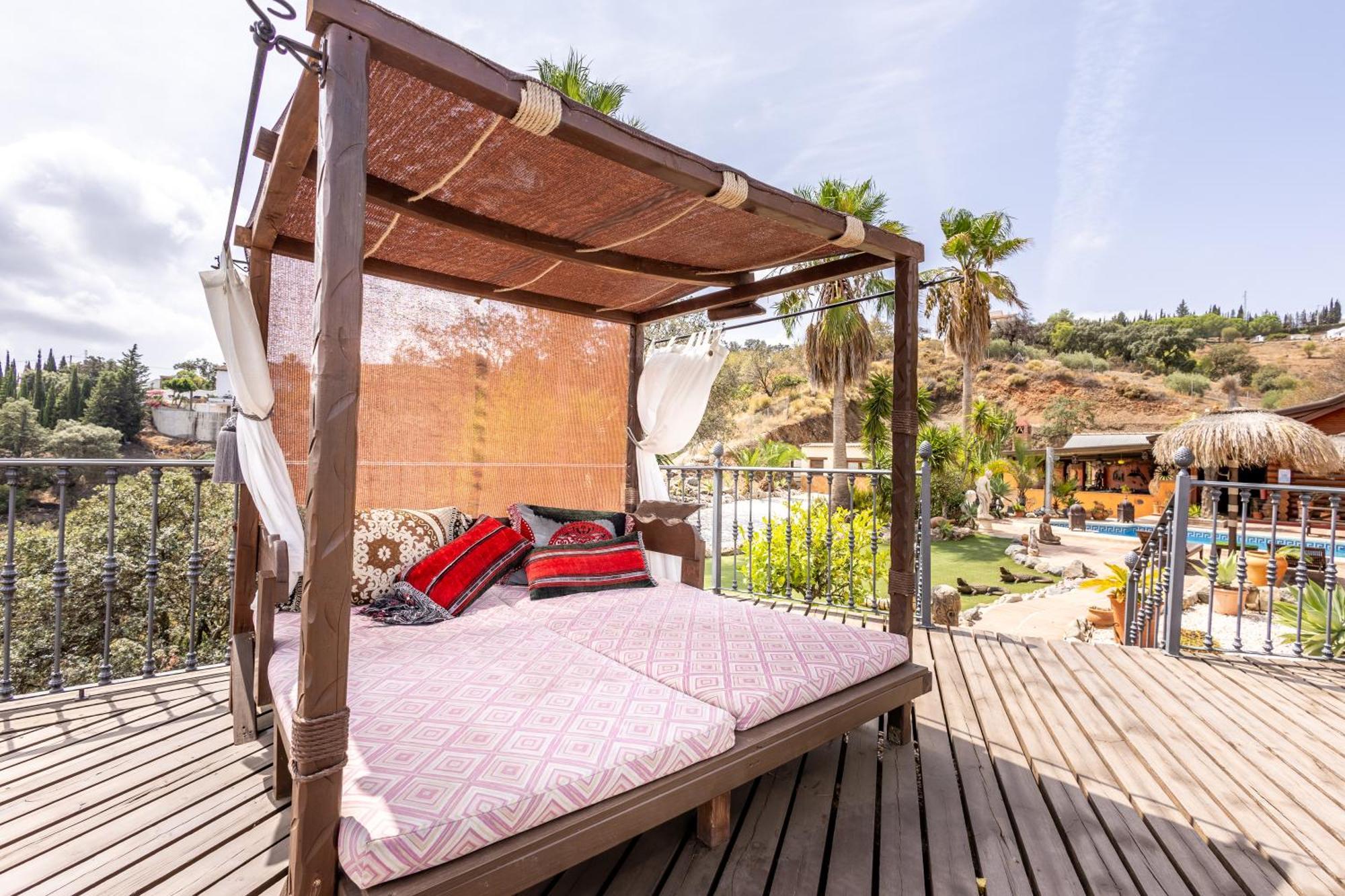 Сasa de vacaciones Luxurious Private Pool Hottub & Fireplace *