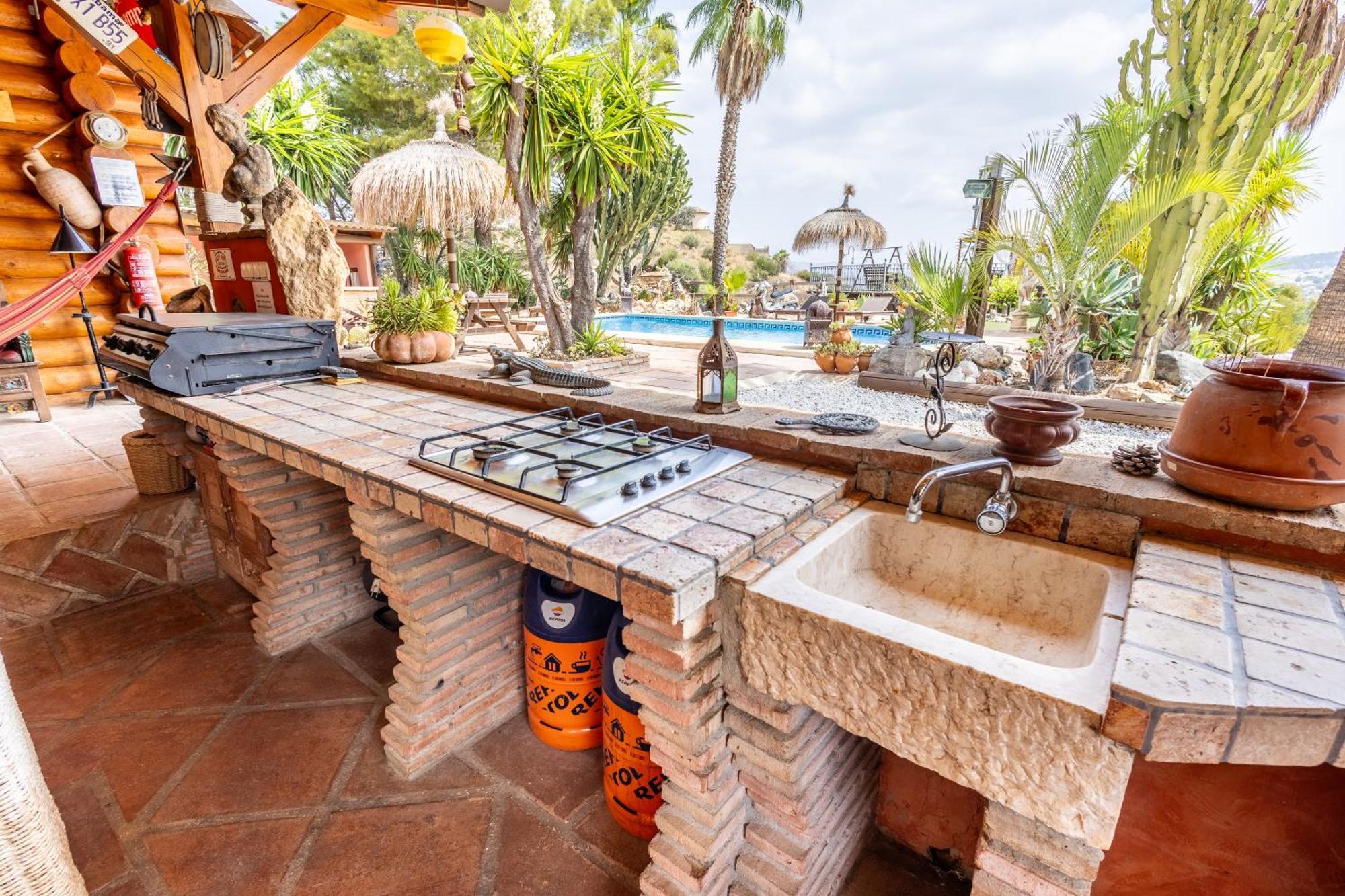 Luxurious Private Pool Hottub & Fireplace Сasa de vacaciones *