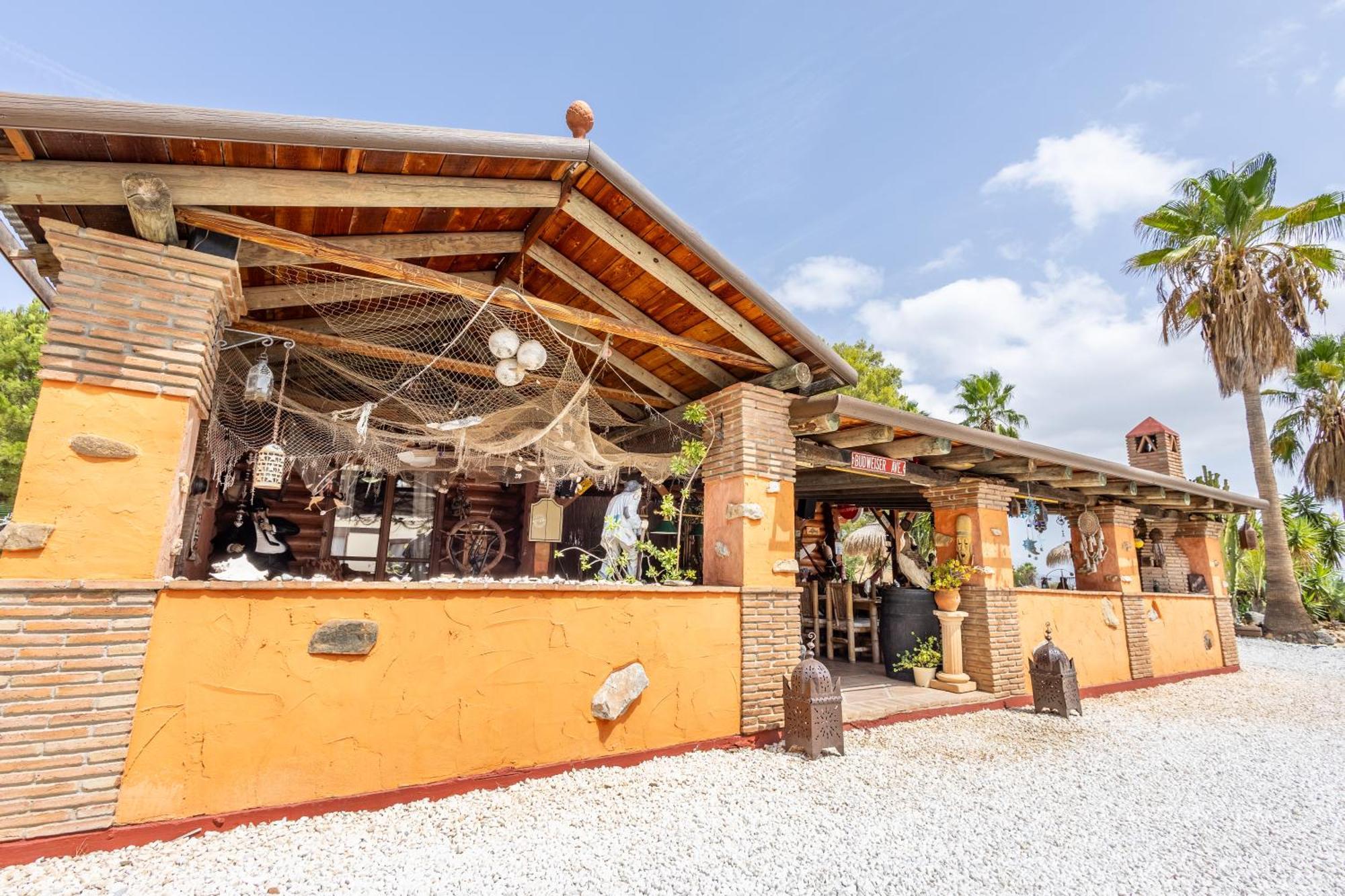 Сasa de vacaciones Luxurious Private Pool Hottub & Fireplace