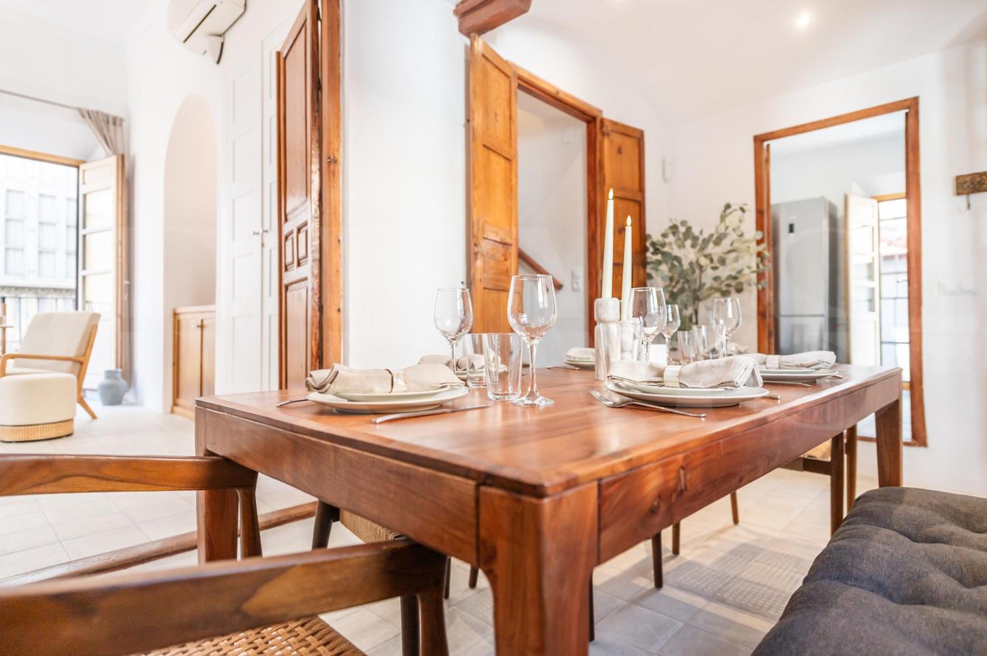 Spanish Architectural Gem Duplex - Center By Rems