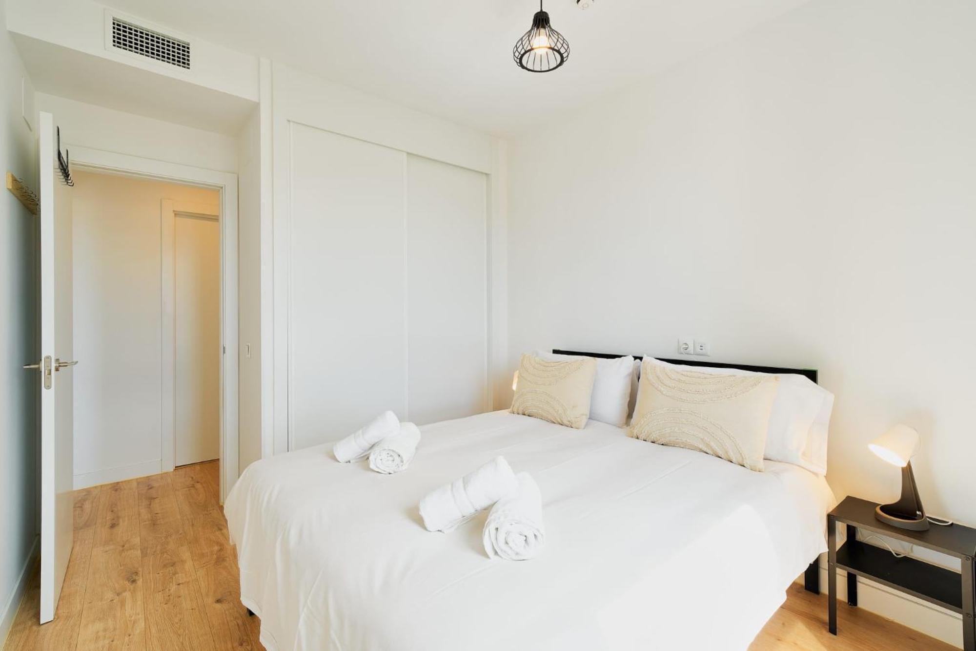 Luxury Tower Pool&free Parking 10 Min To Historical Center *