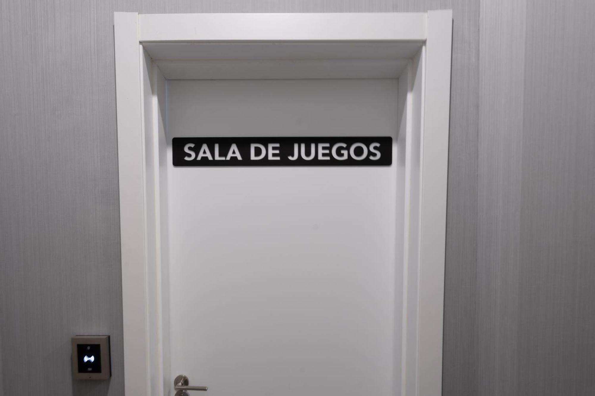 Xpce Urban 13 Skyline - Parking Free * Málaga