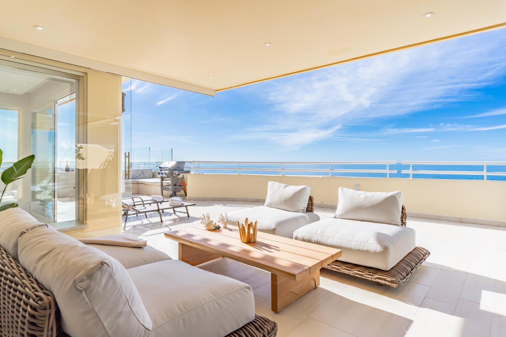 Infinity Blue Penthouse Сasa de vacaciones