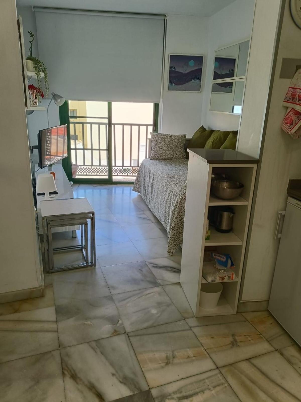 Apartamento Alaska Centro Rosaleda