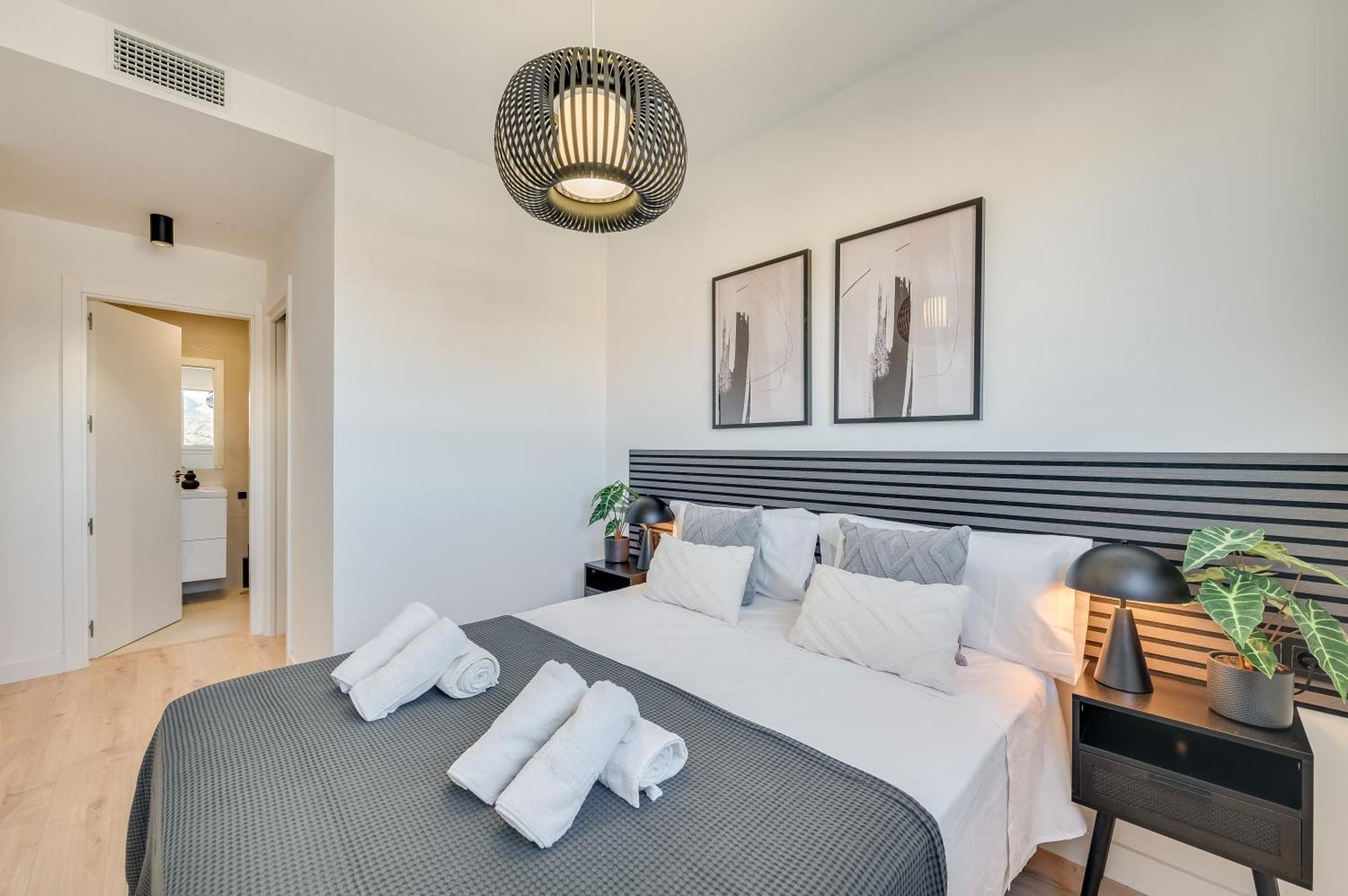 Xpce Urban 14 Skyline - Parking Free Apartment Malaga