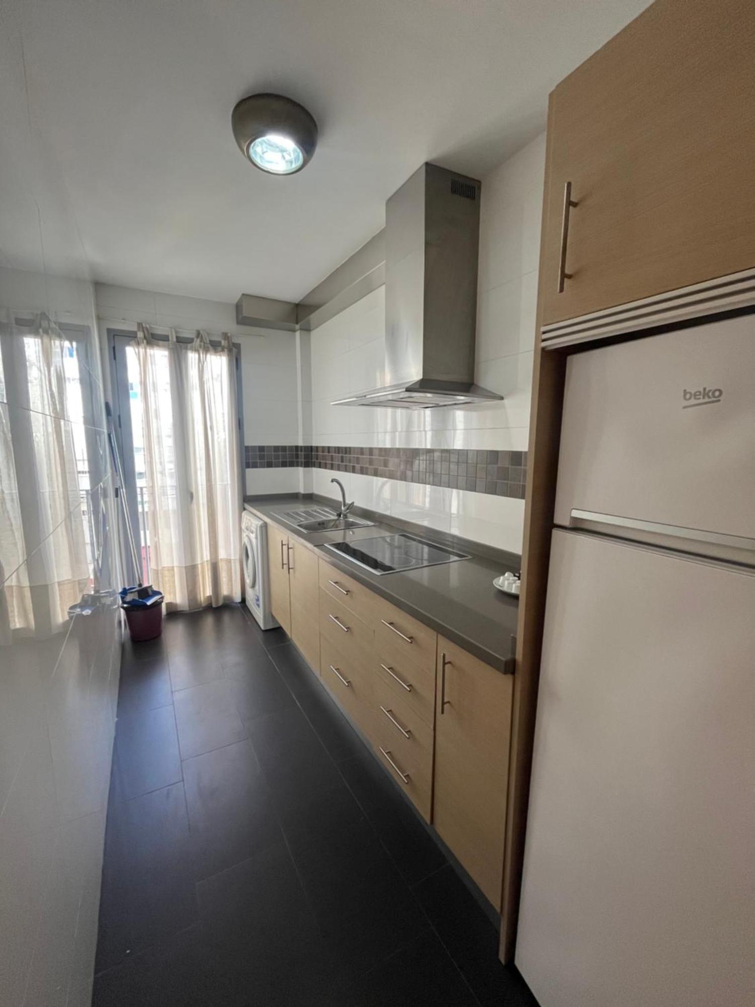 Deluxe With Parking - Carlos Haya Apartamento *