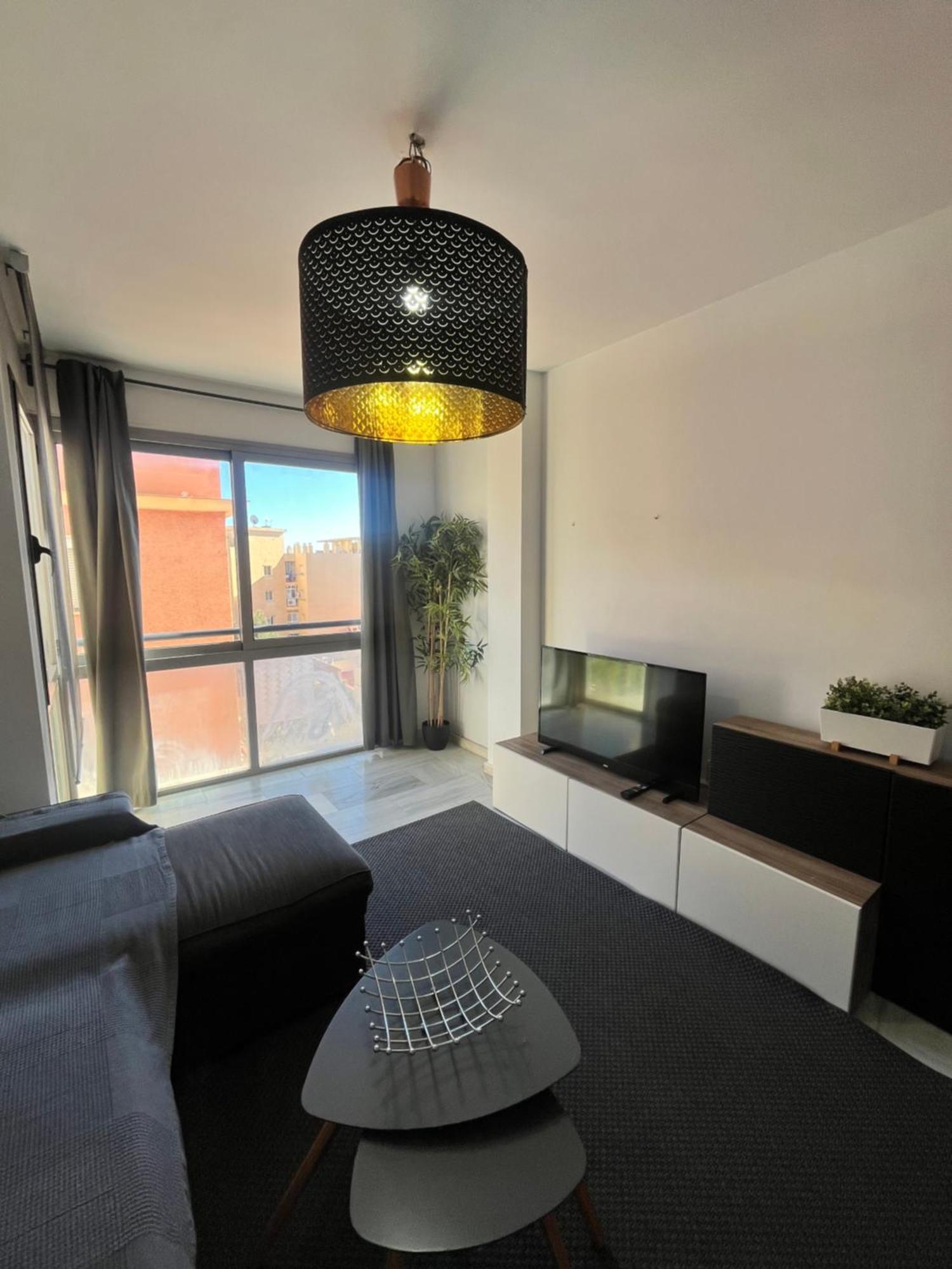Apartamento Deluxe With Parking - Carlos Haya *