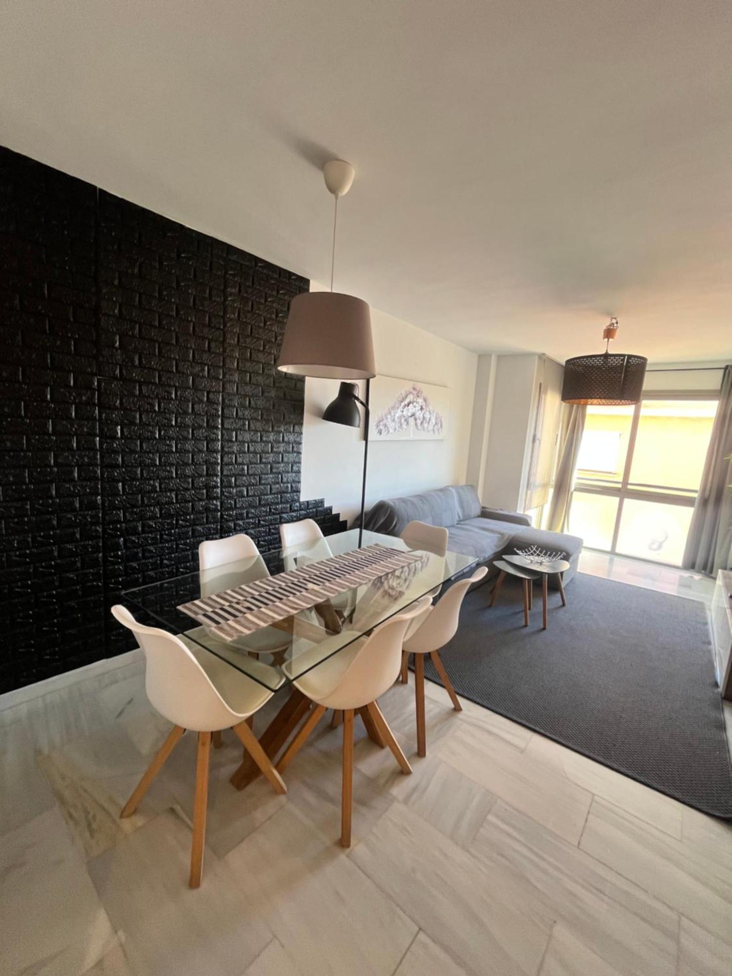 Apartamento Deluxe With Parking - Carlos Haya