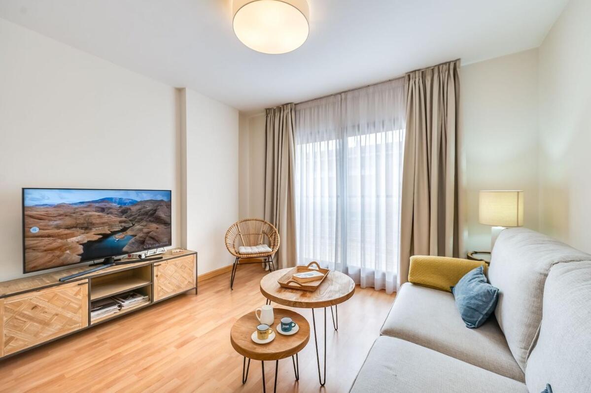 Apartamento Modern & Cozy Near Old Town Málaga