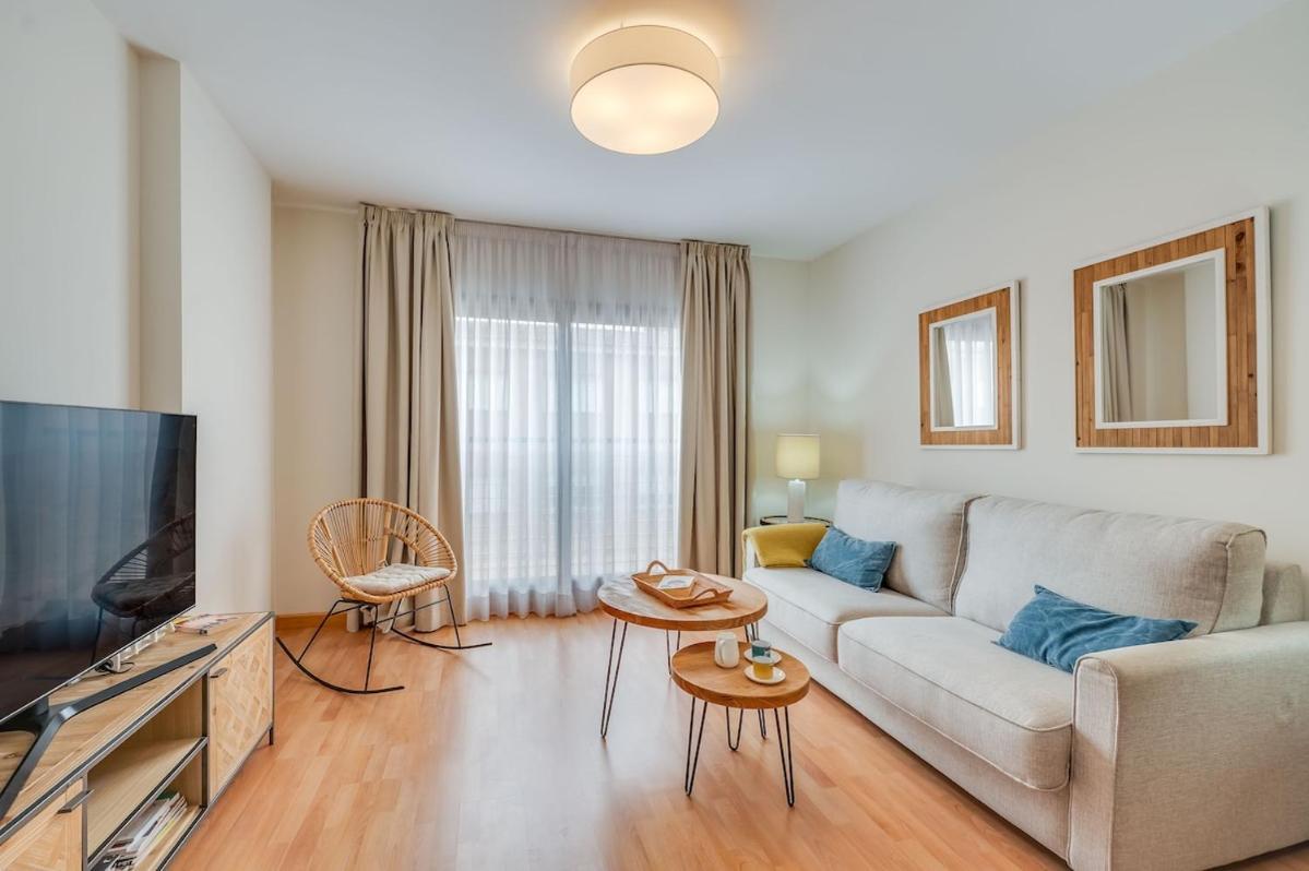 Apartamento Modern & Cozy Near Old Town