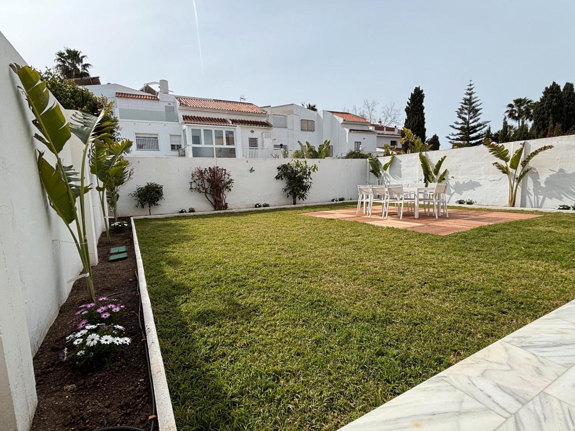 Villa Luxurious And Modern Family