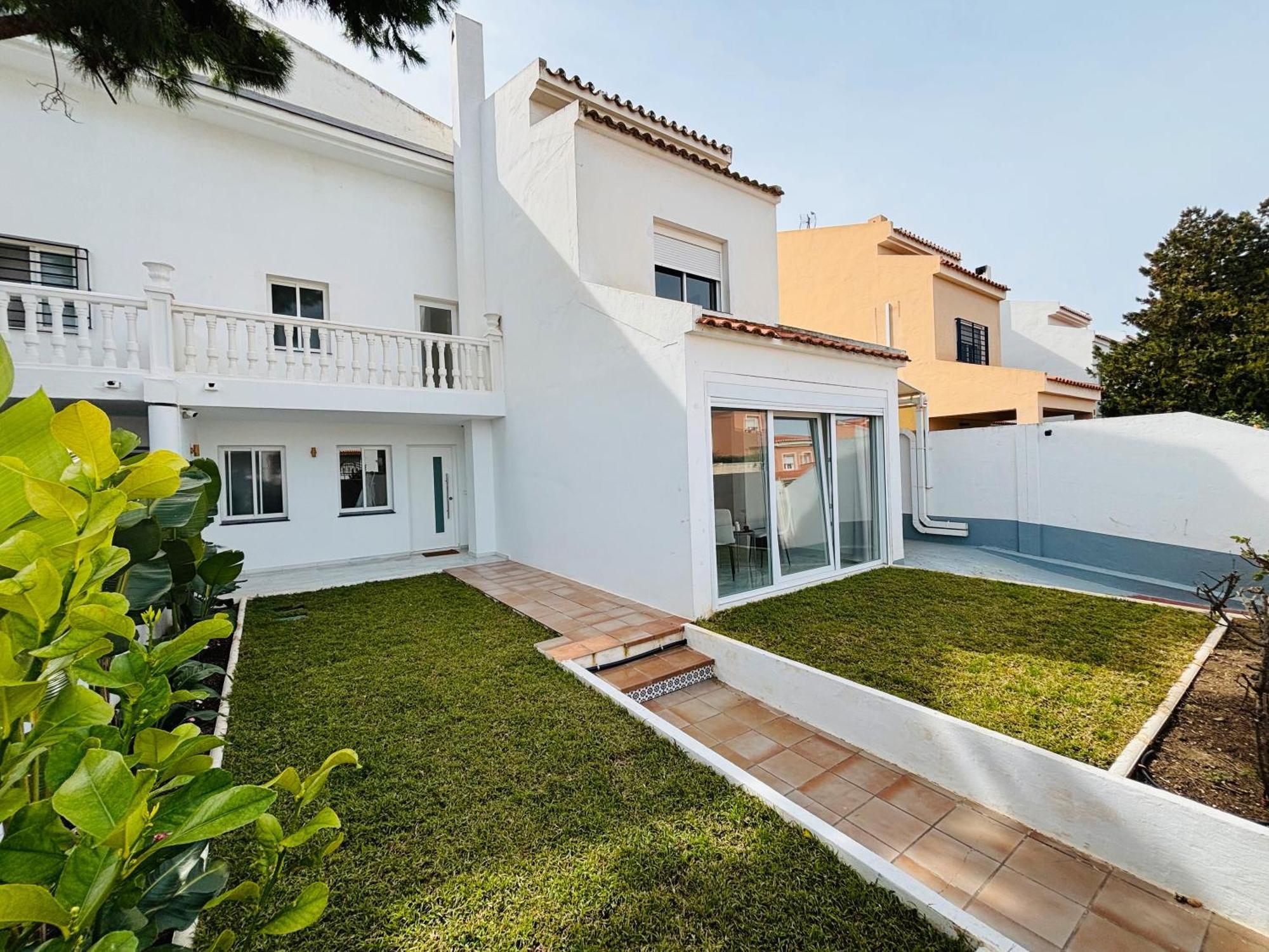 Luxurious And Modern Family Málaga