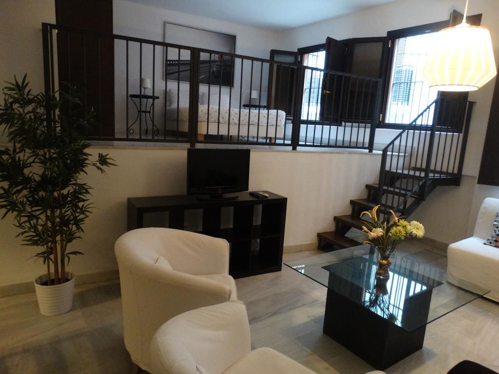 - Jinetes, 13 Apartment Malaga