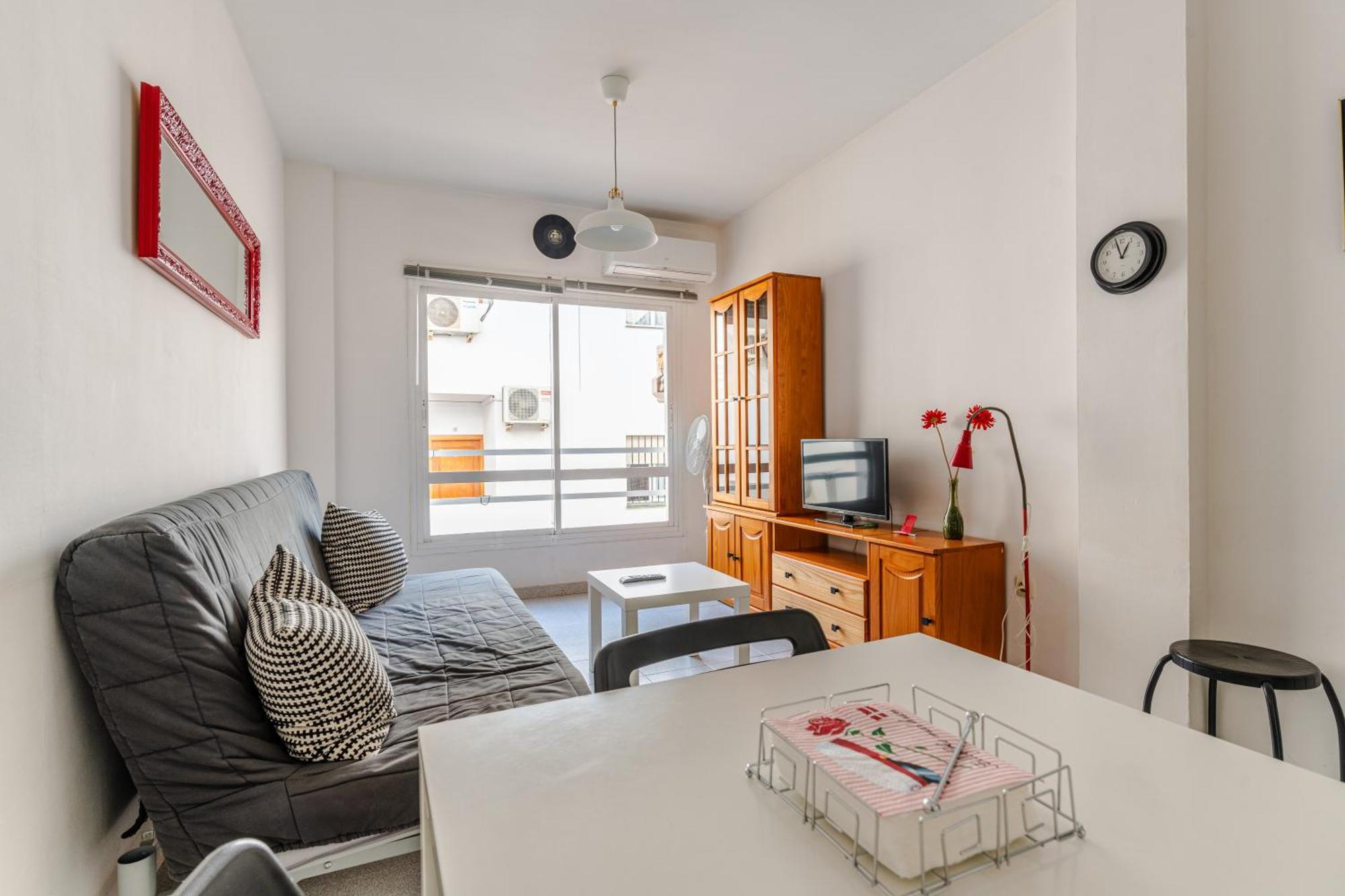 Center Apartment *