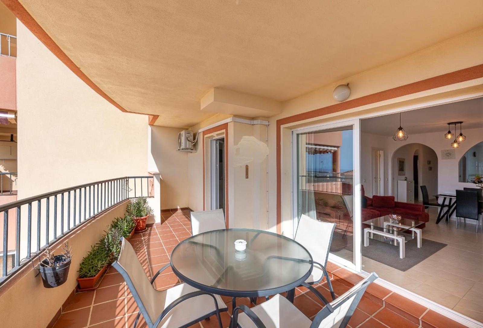 Acogedor Con Vista Al Mar Apartamento
