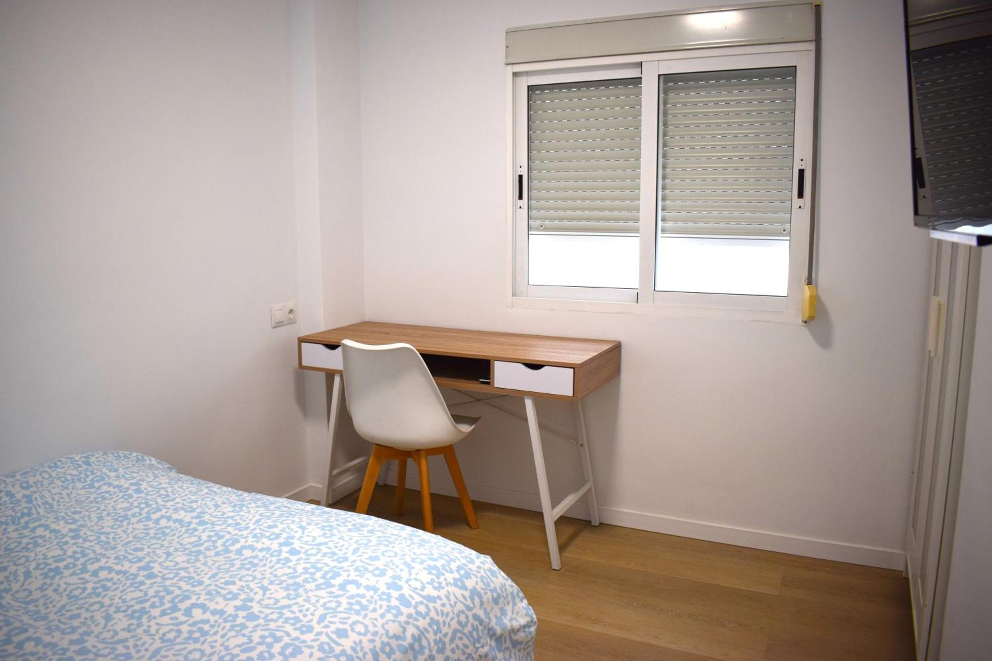 Apartamento Bueno, Bonito Y Barato Málaga