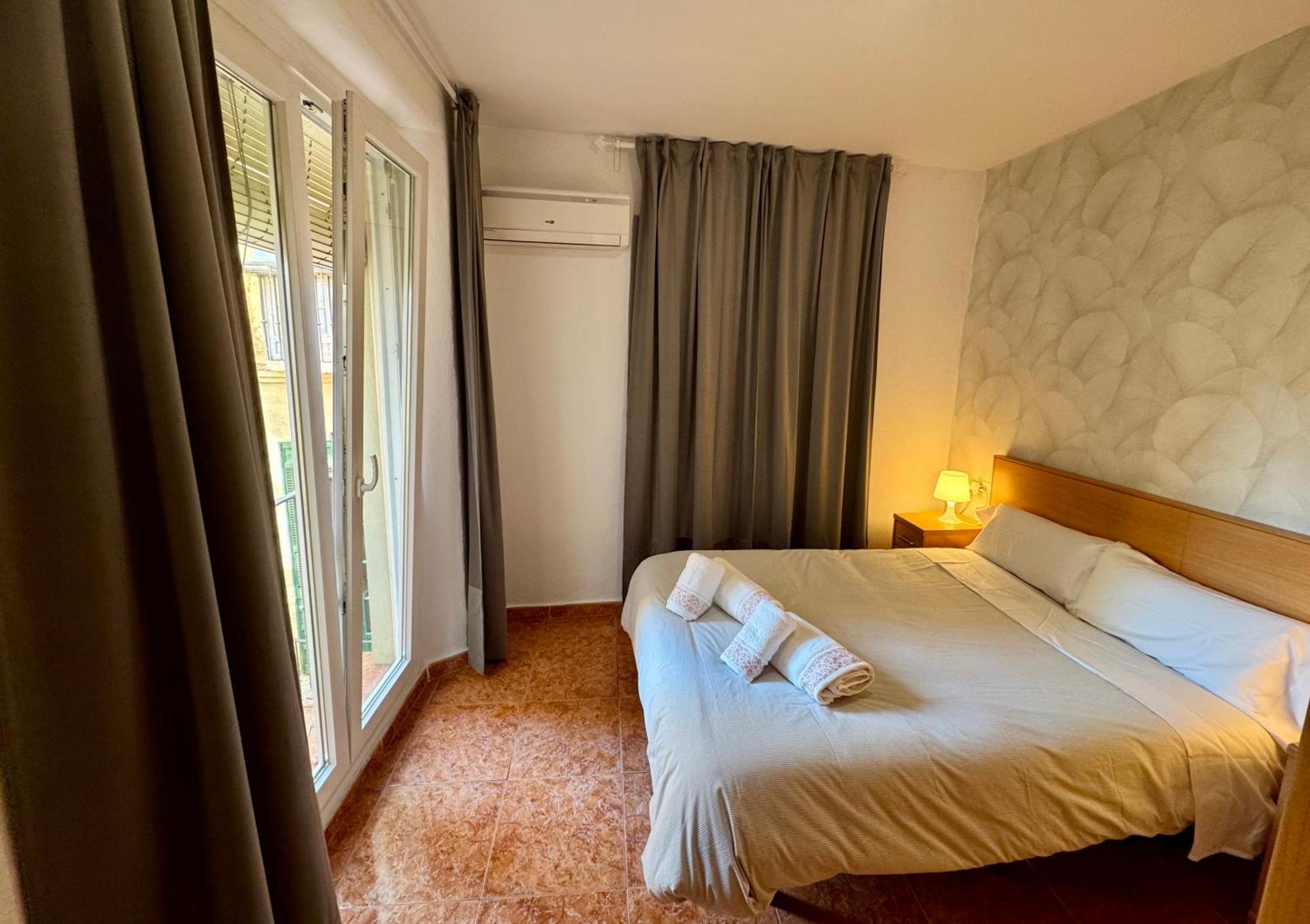 Ballesteros Apartment *