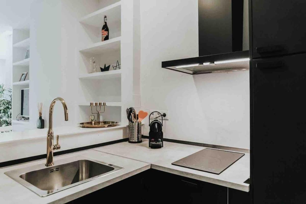 Apartamento In 8 Mins From The Málaga